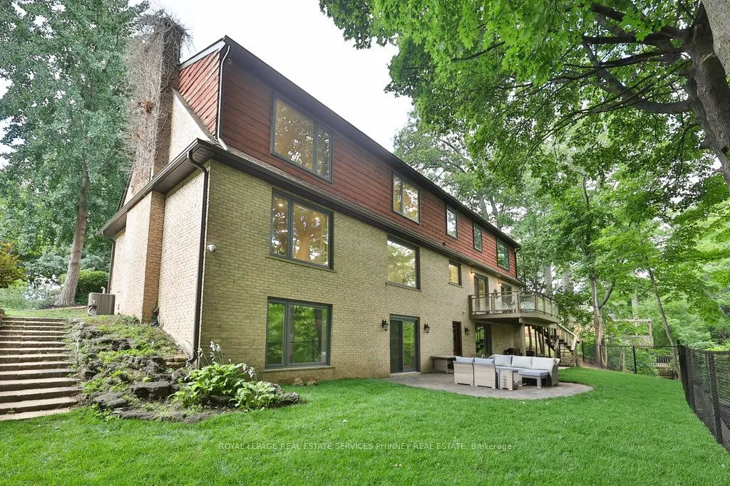 1033 Wenleigh Court