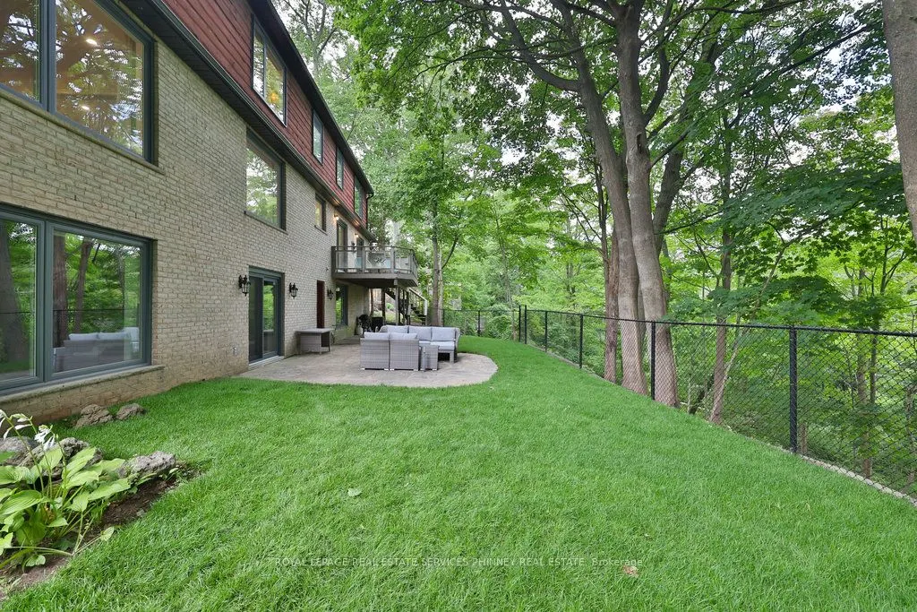 1033 Wenleigh Court