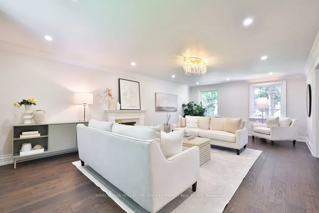 1033 Wenleigh Court