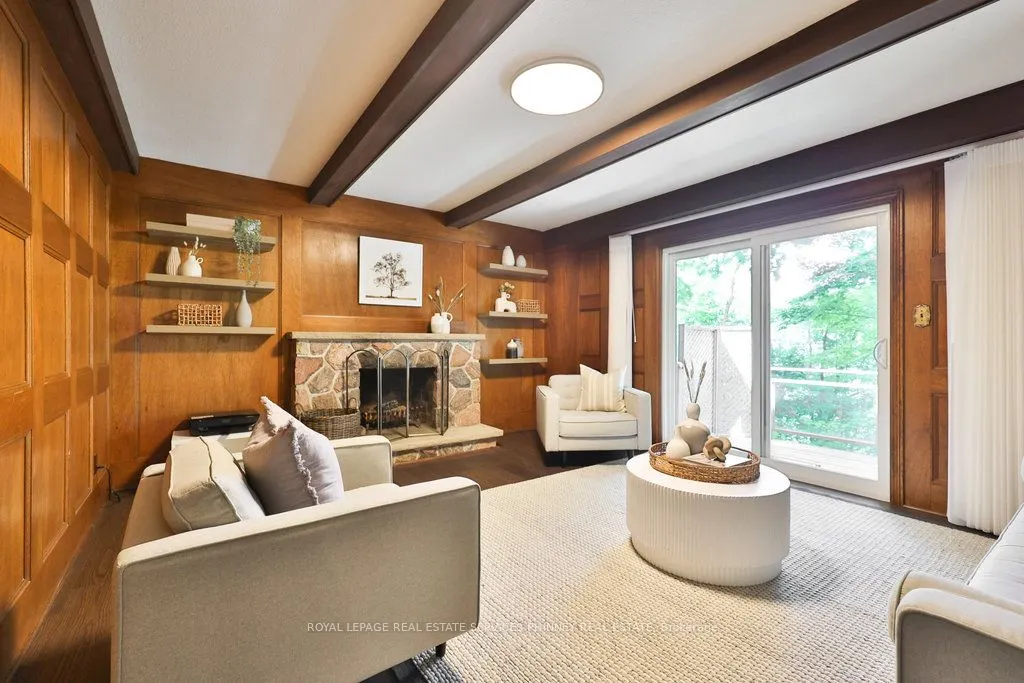 1033 Wenleigh Court