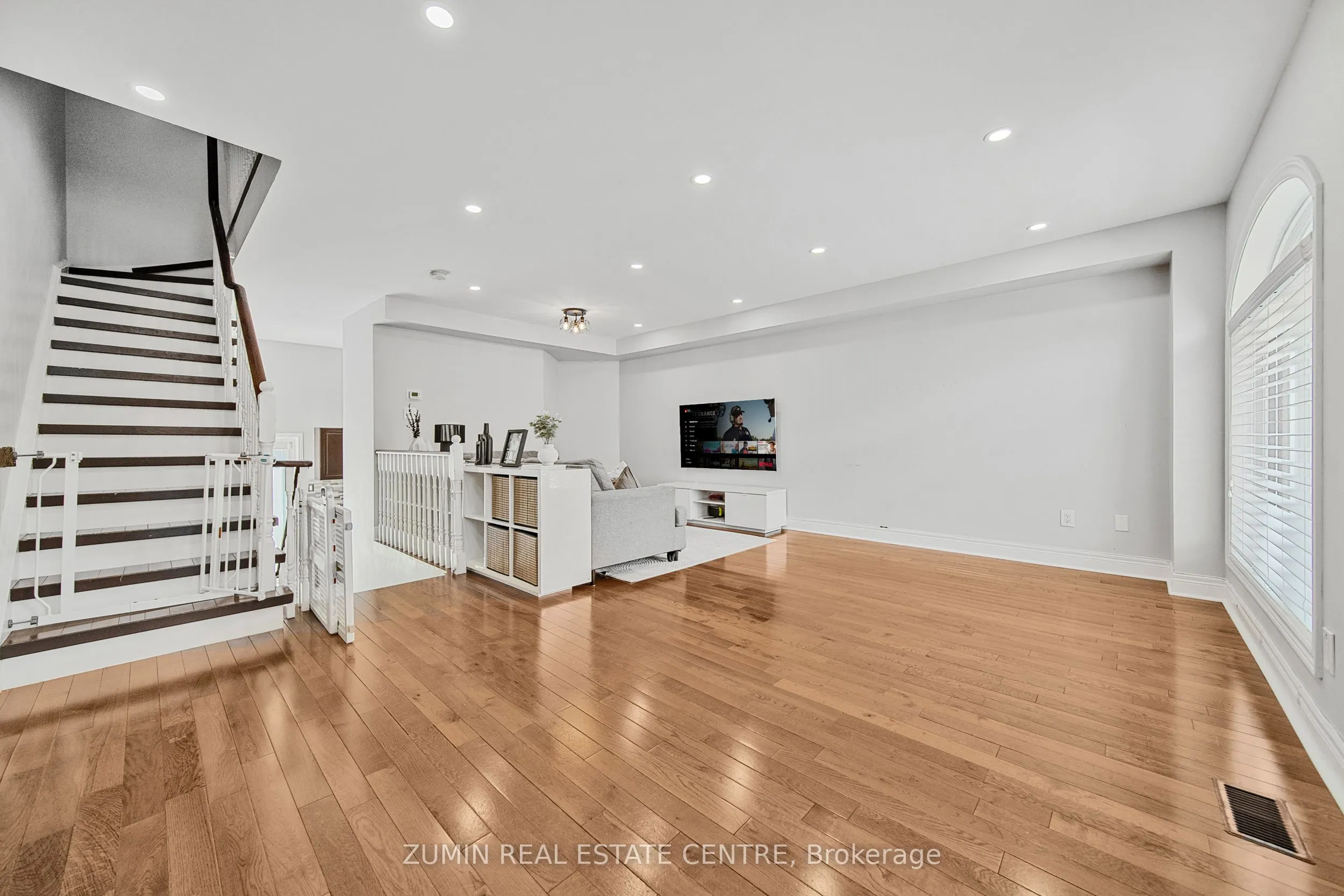 91 Provincial Place