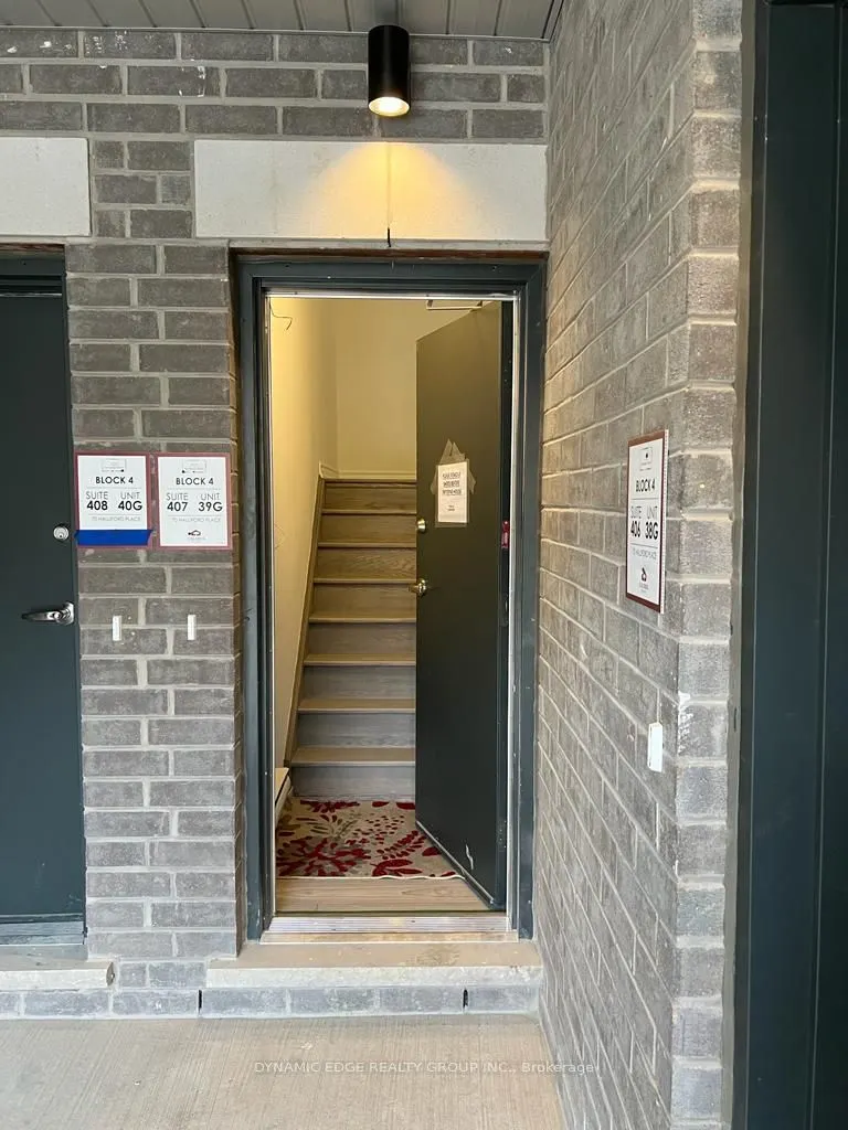 70 Halliford Place, #407