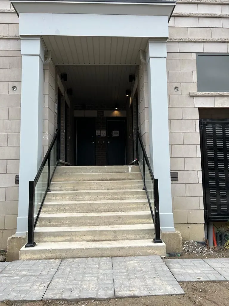 70 Halliford Place, #407
