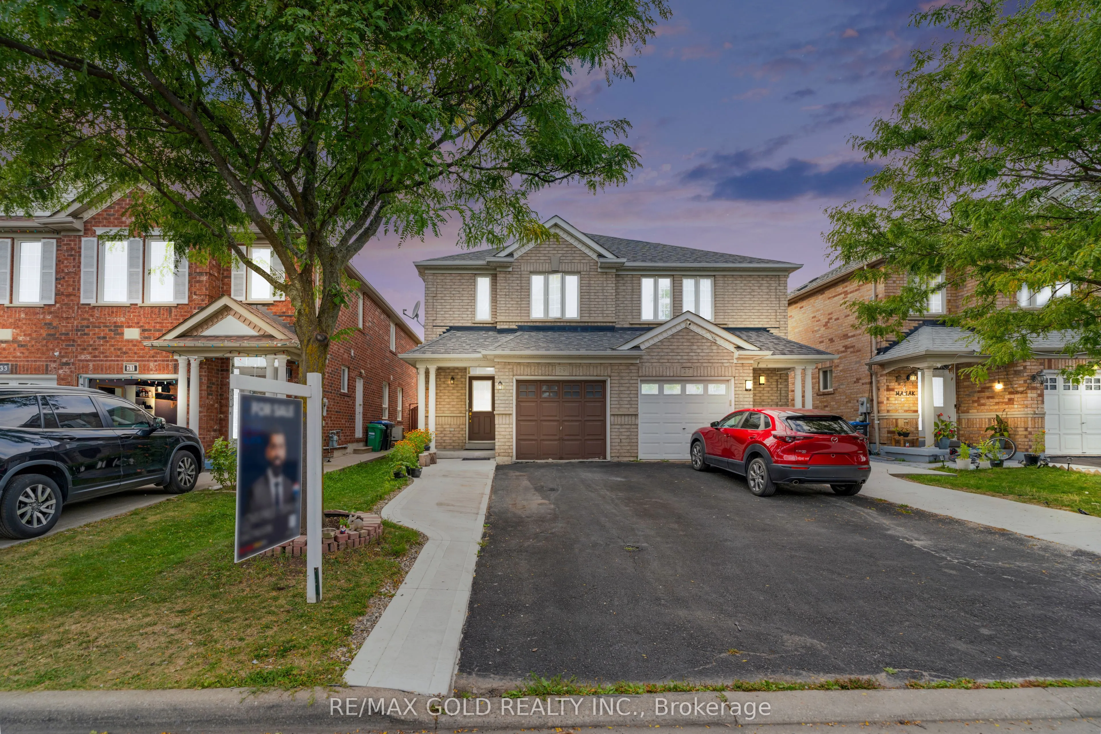 29 Sand Cherry Crescent