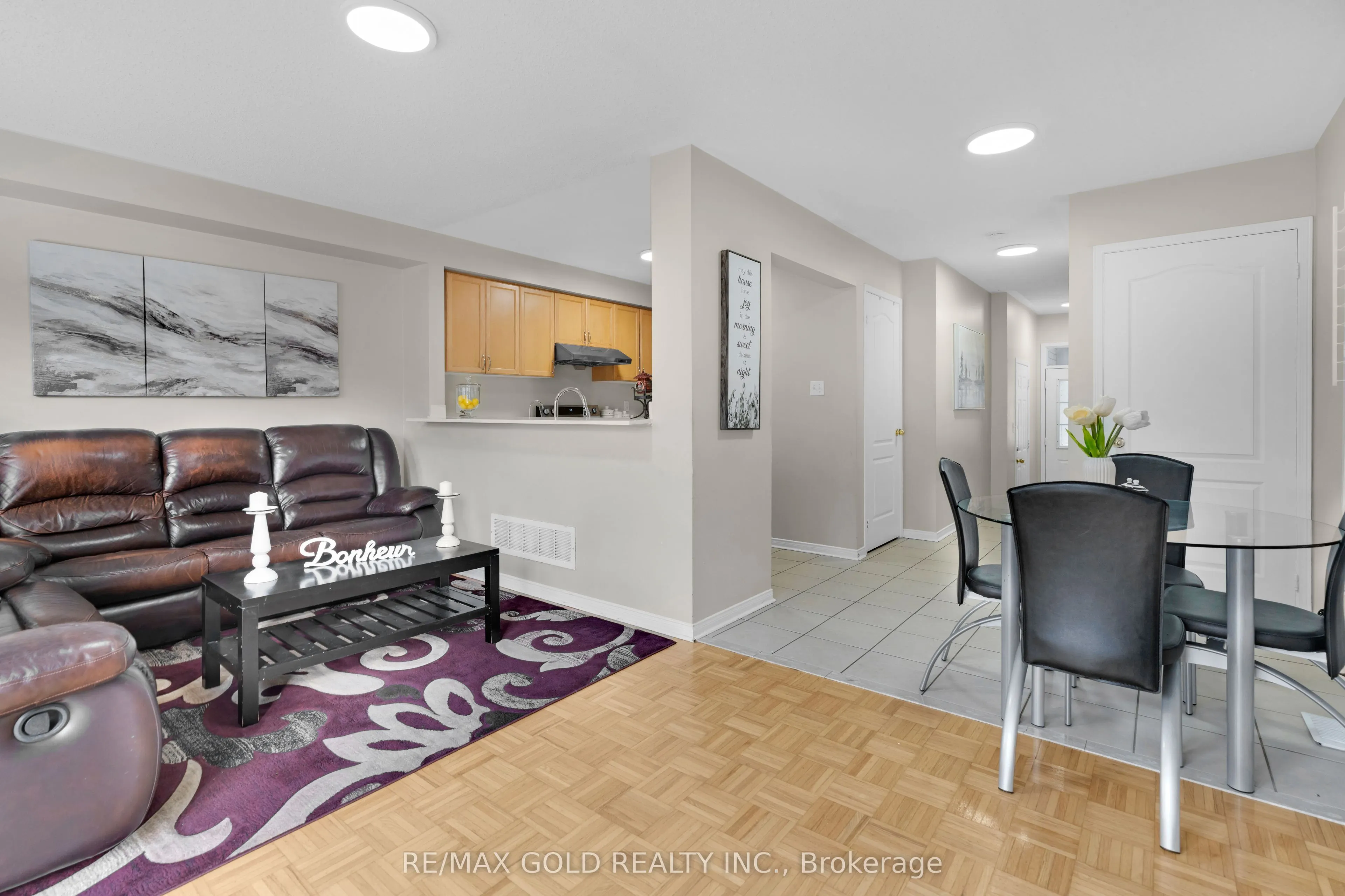 29 Sand Cherry Crescent