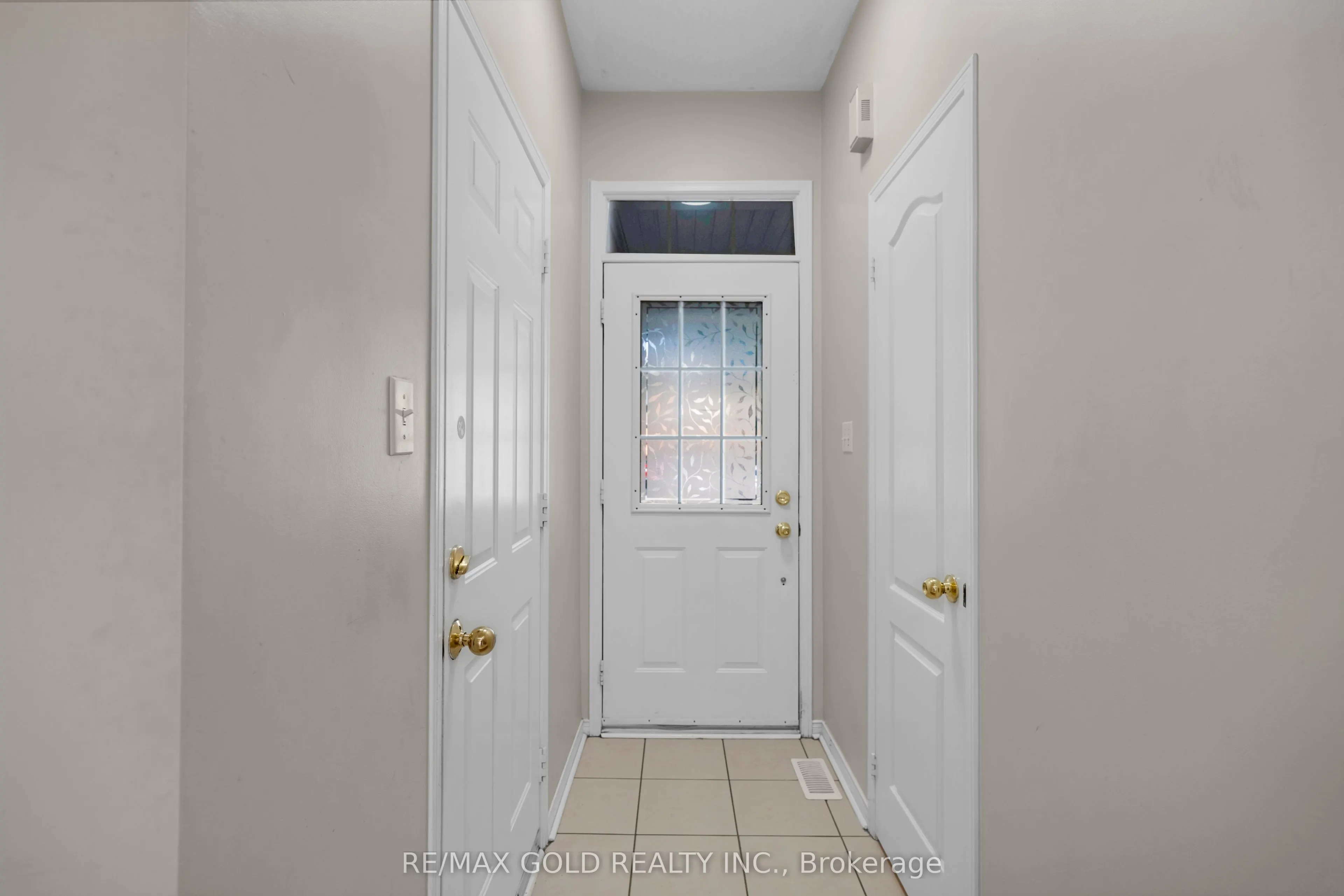29 Sand Cherry Crescent