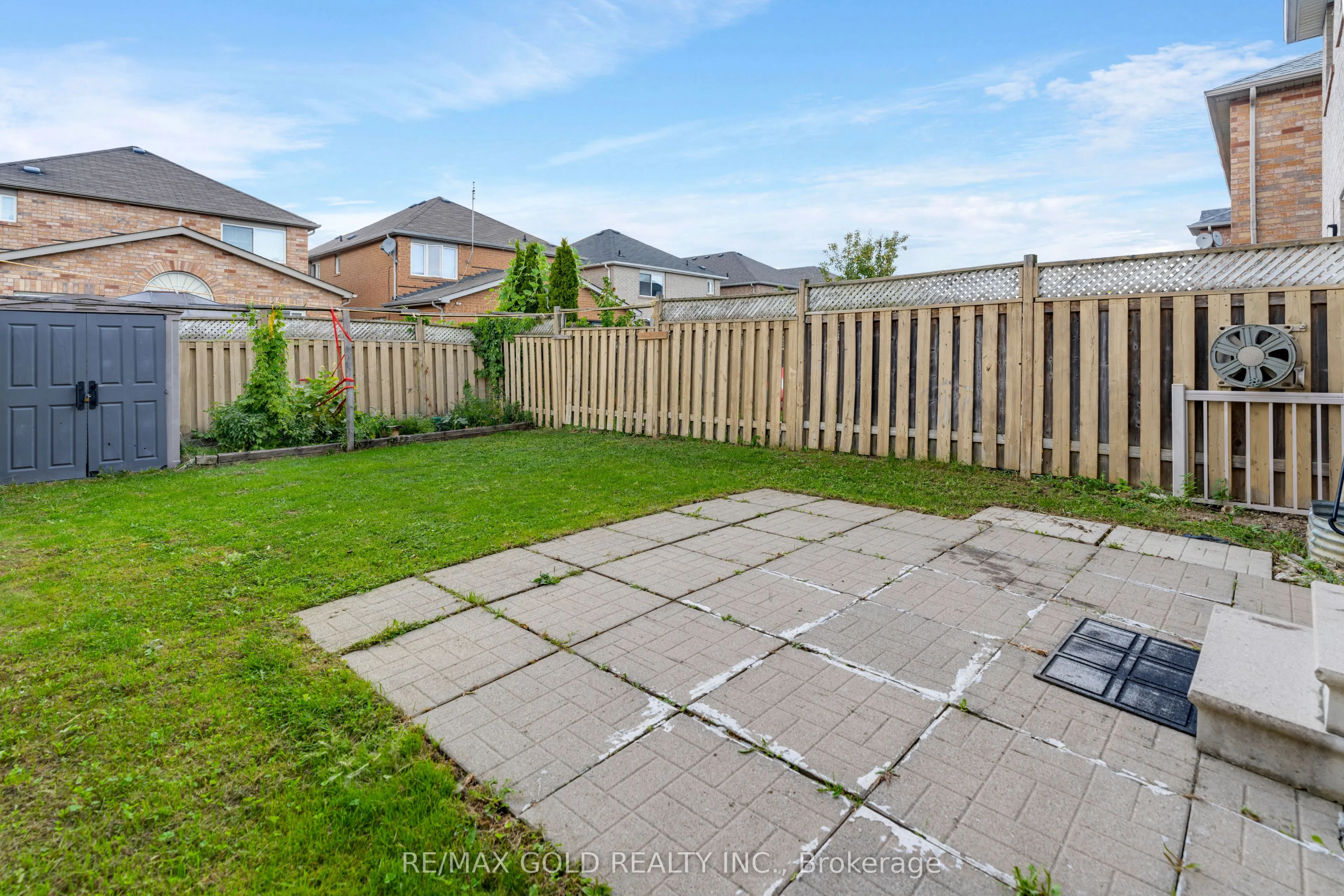 29 Sand Cherry Crescent