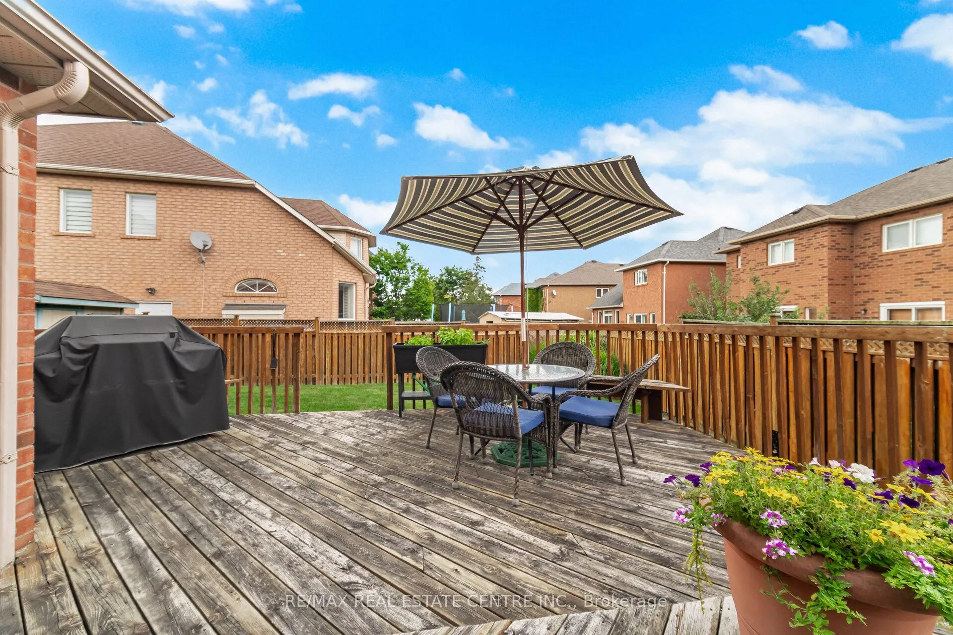 275 Cresthaven Road