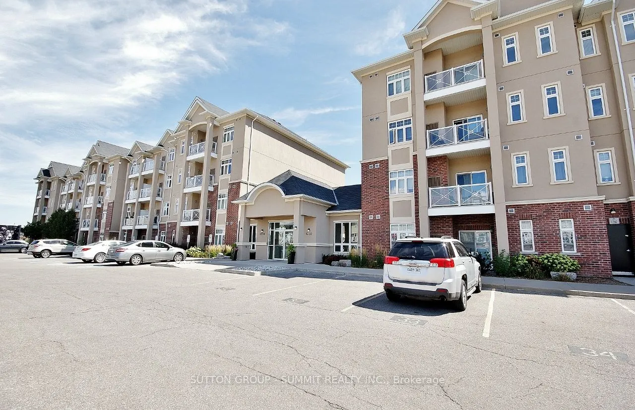 1360 COSTIGAN Road, #411