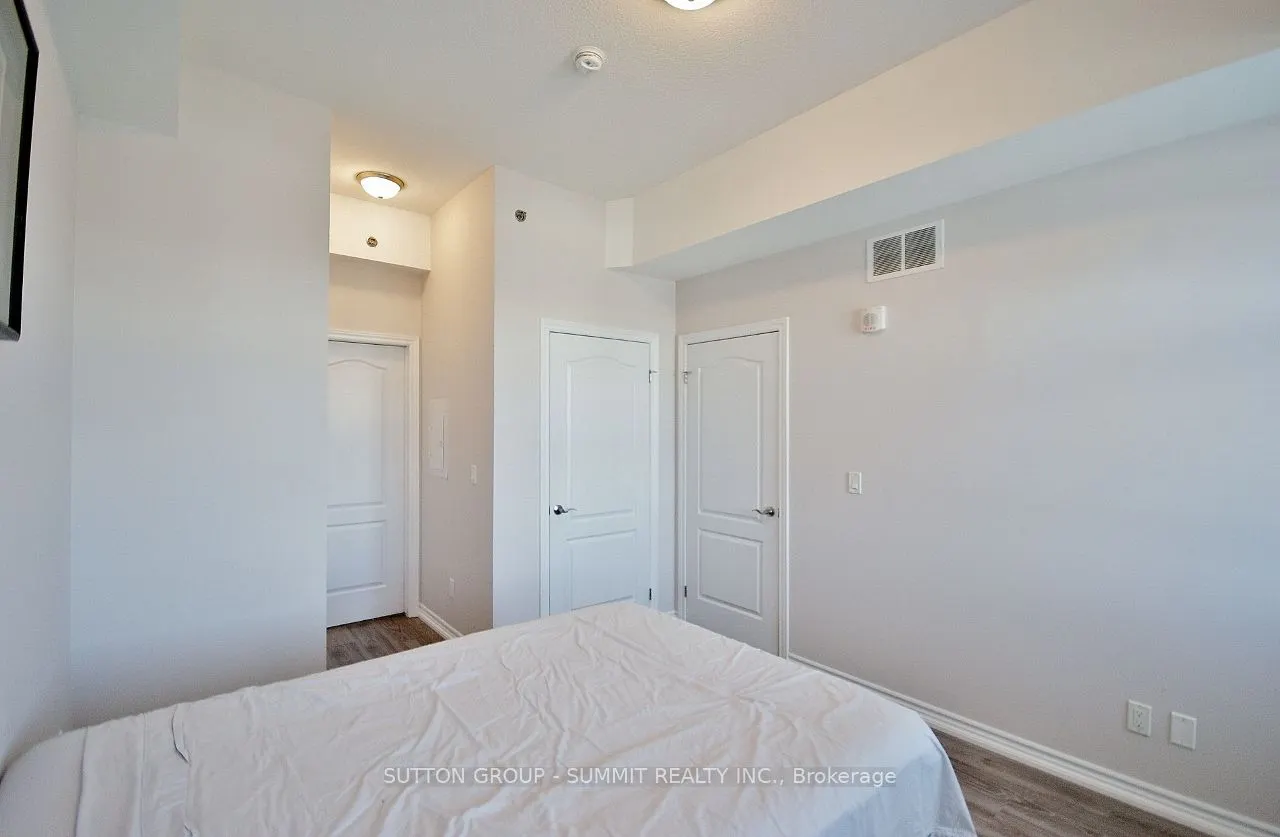 1360 COSTIGAN Road, #411