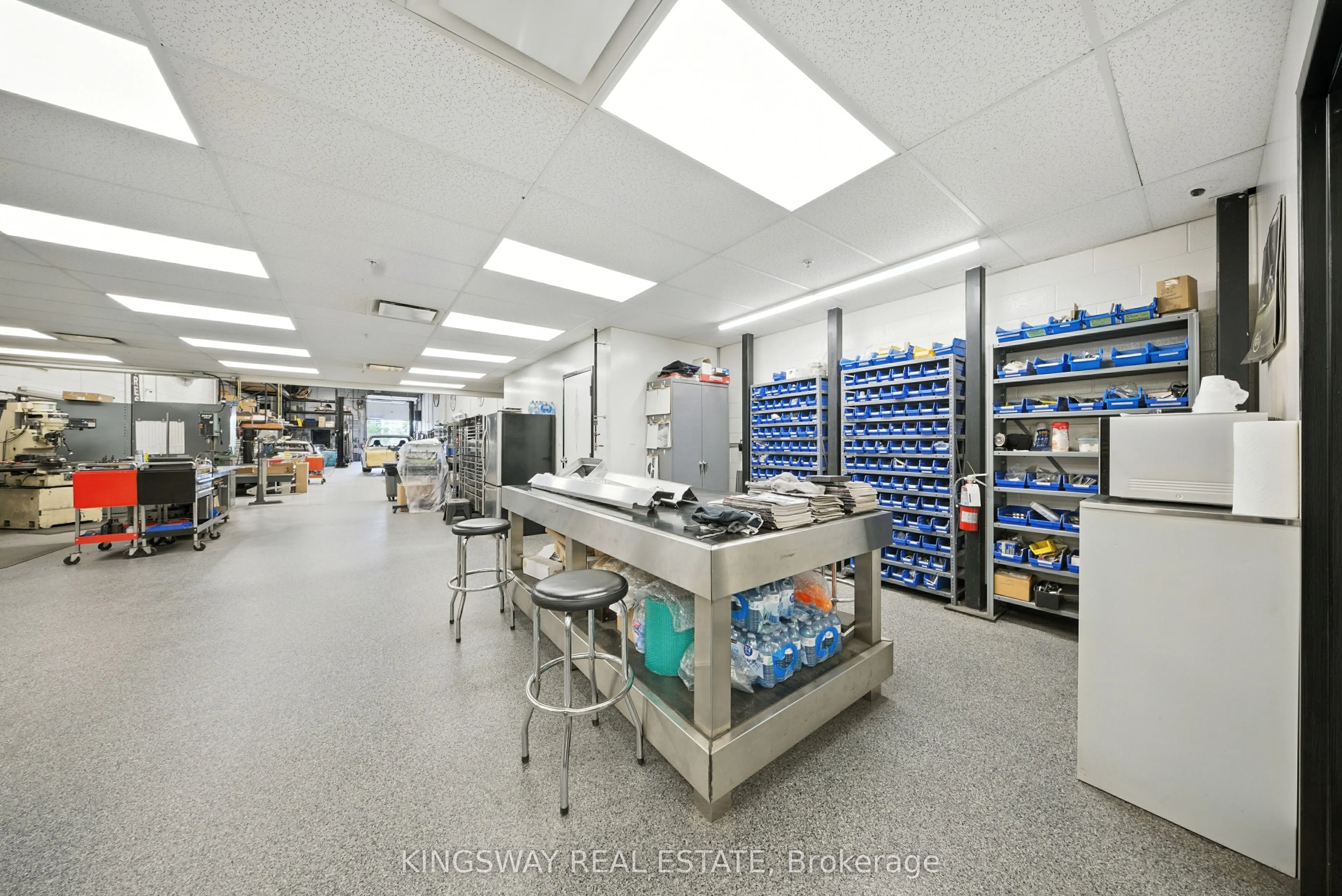 2359 Royal Windsor Drive, #3
