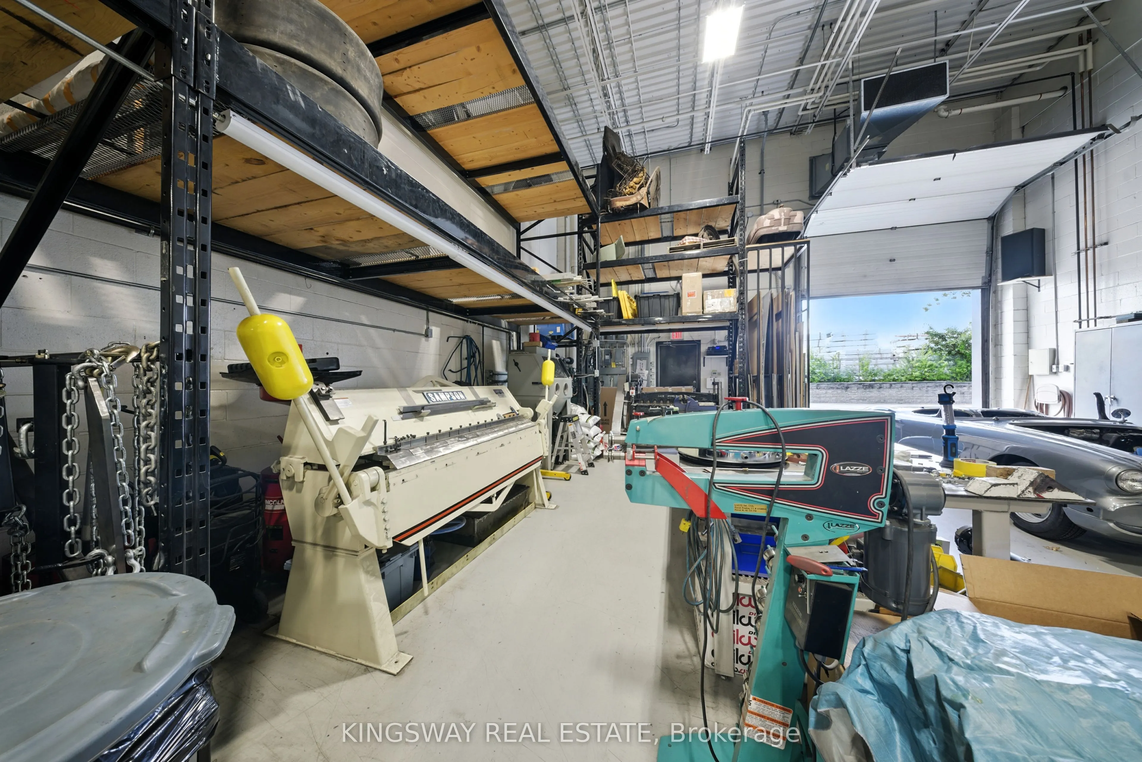 2359 Royal Windsor Drive, #3