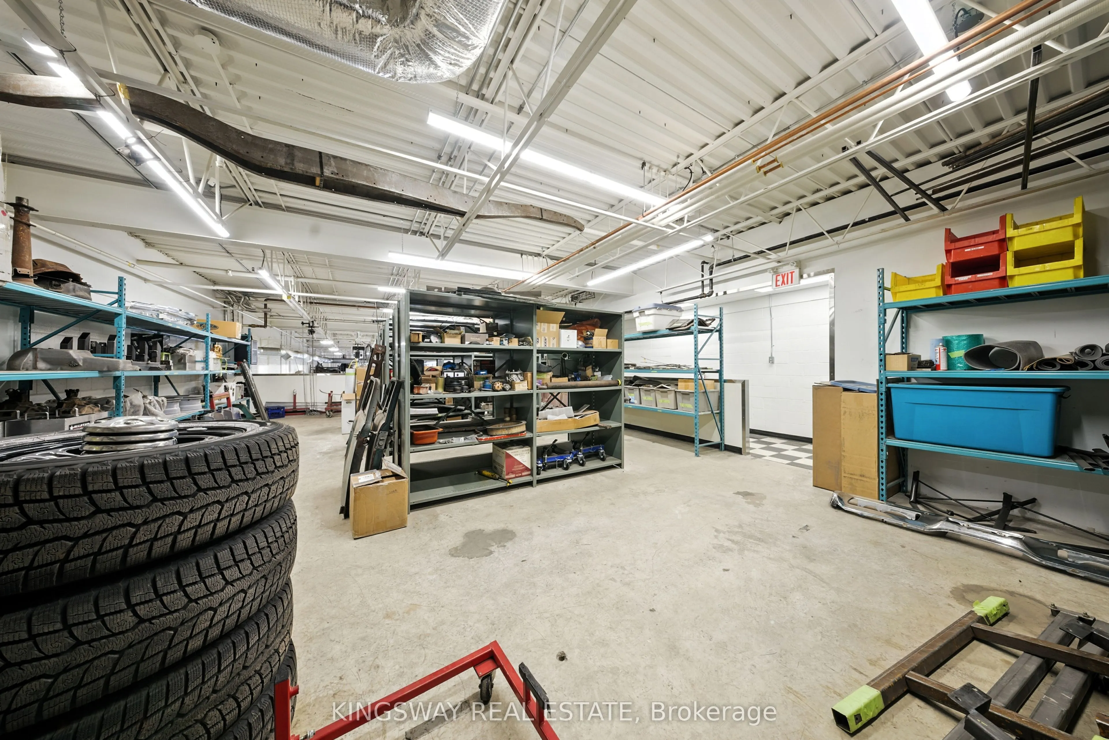 2359 Royal Windsor Drive, #3