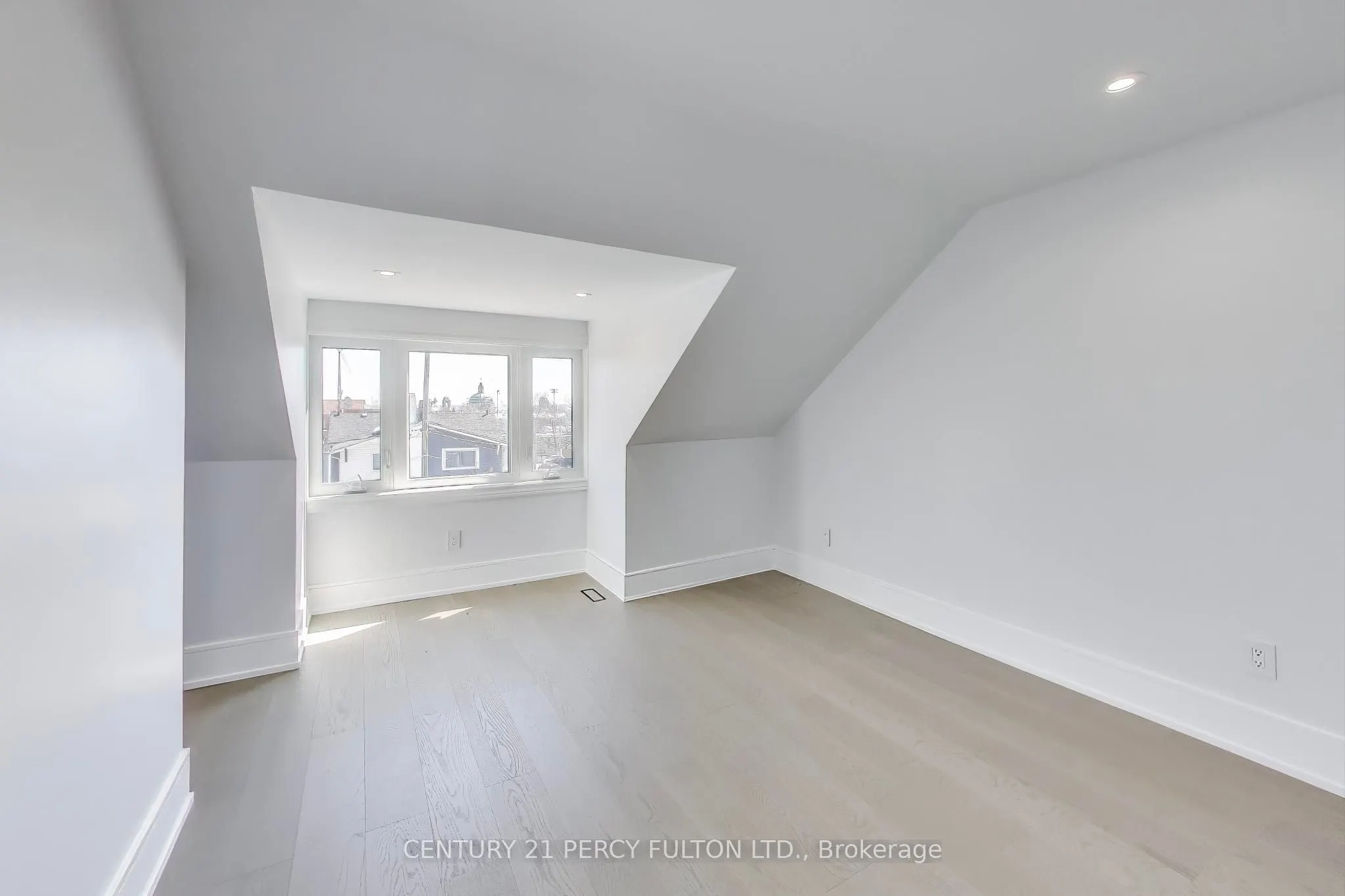 18 Springhurst Avenue, #Unit 1