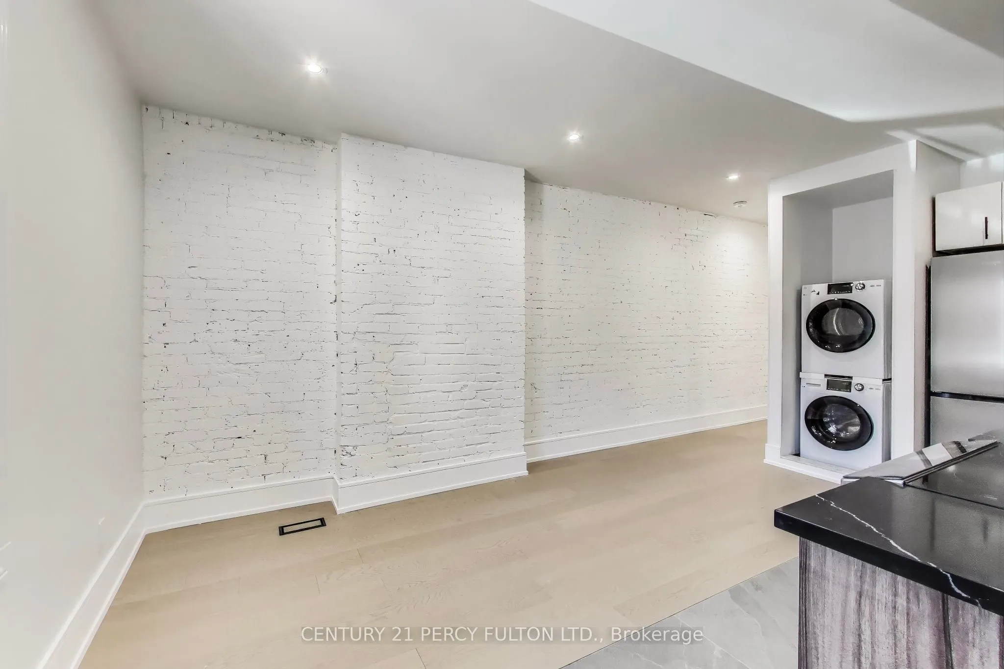 18 Springhurst Avenue, #Unit 1