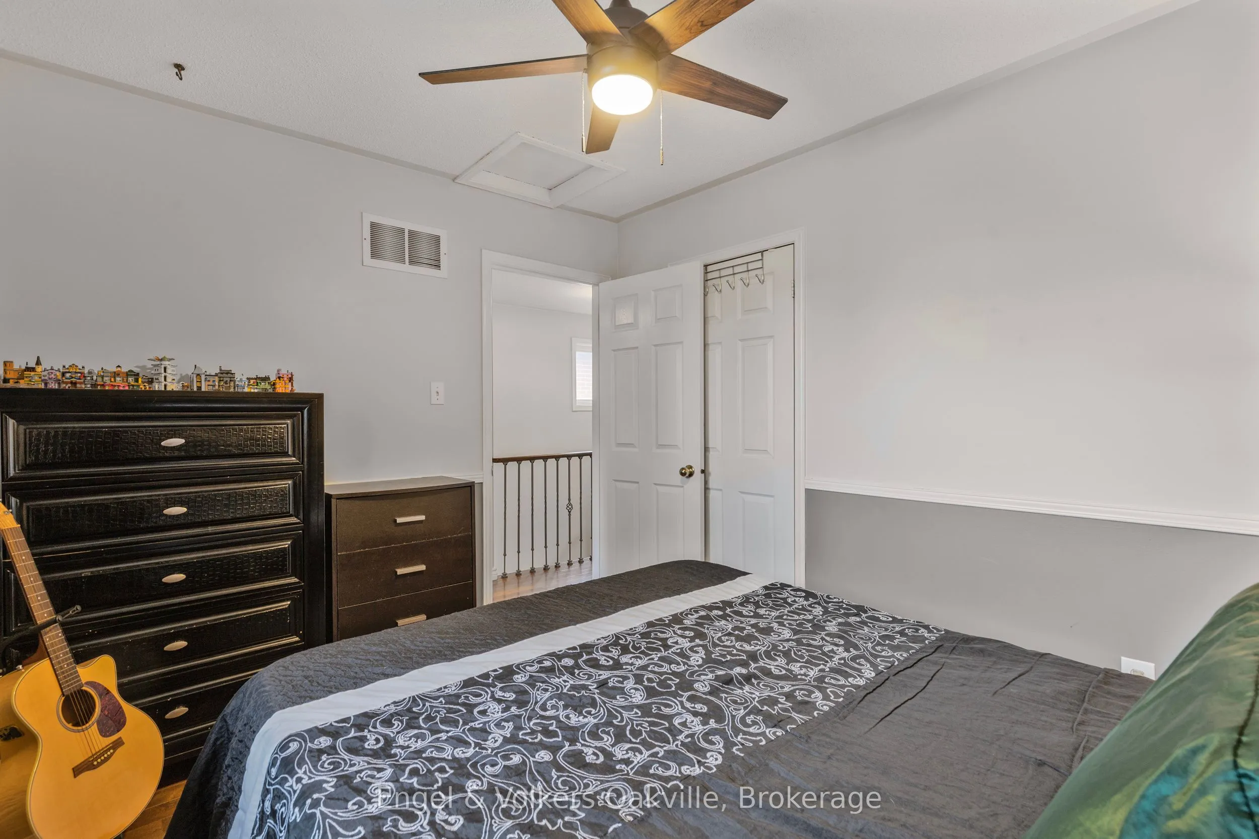 569 Phoebe Crescent