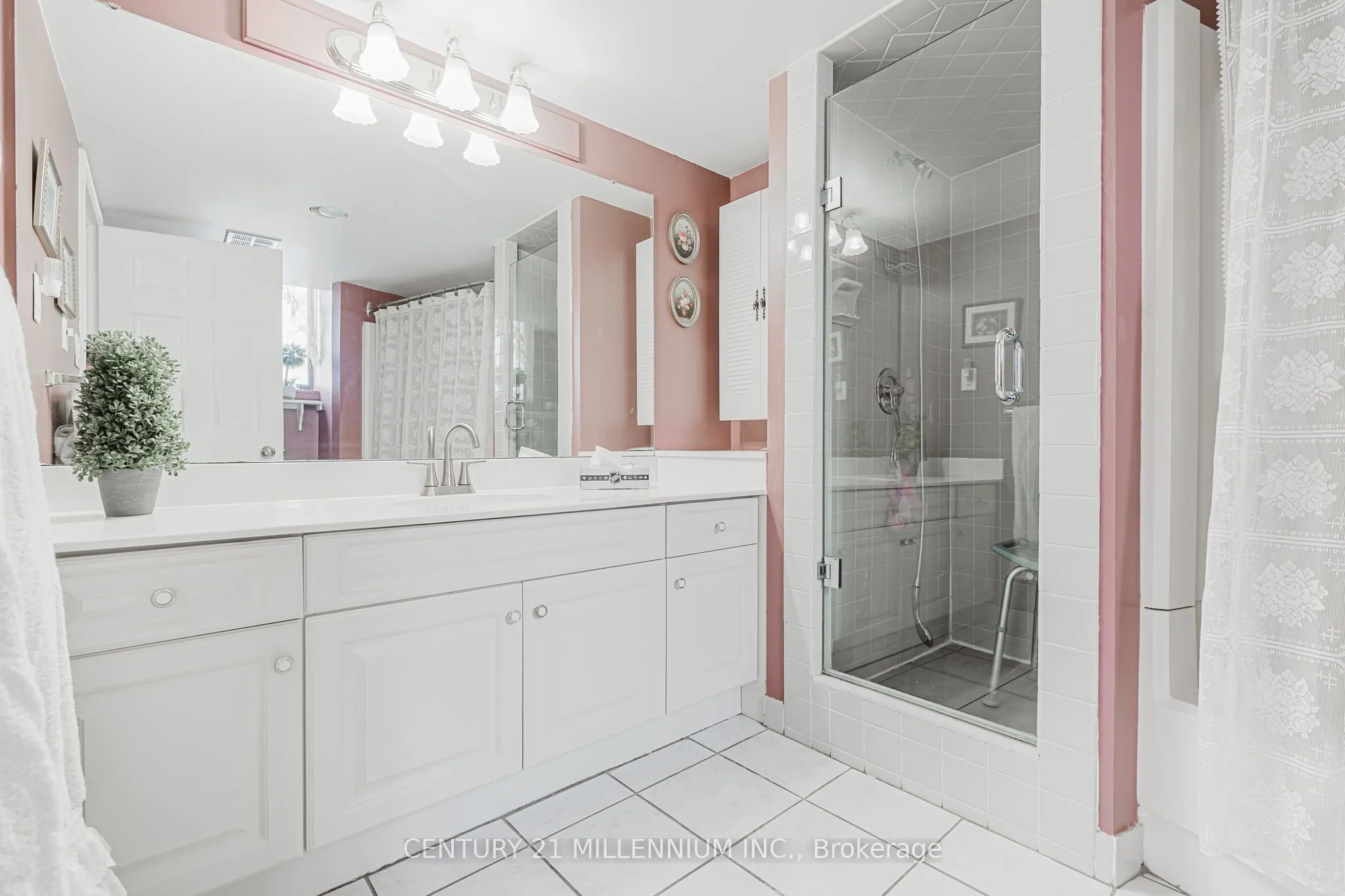 1230 Marlborough Court, #210
