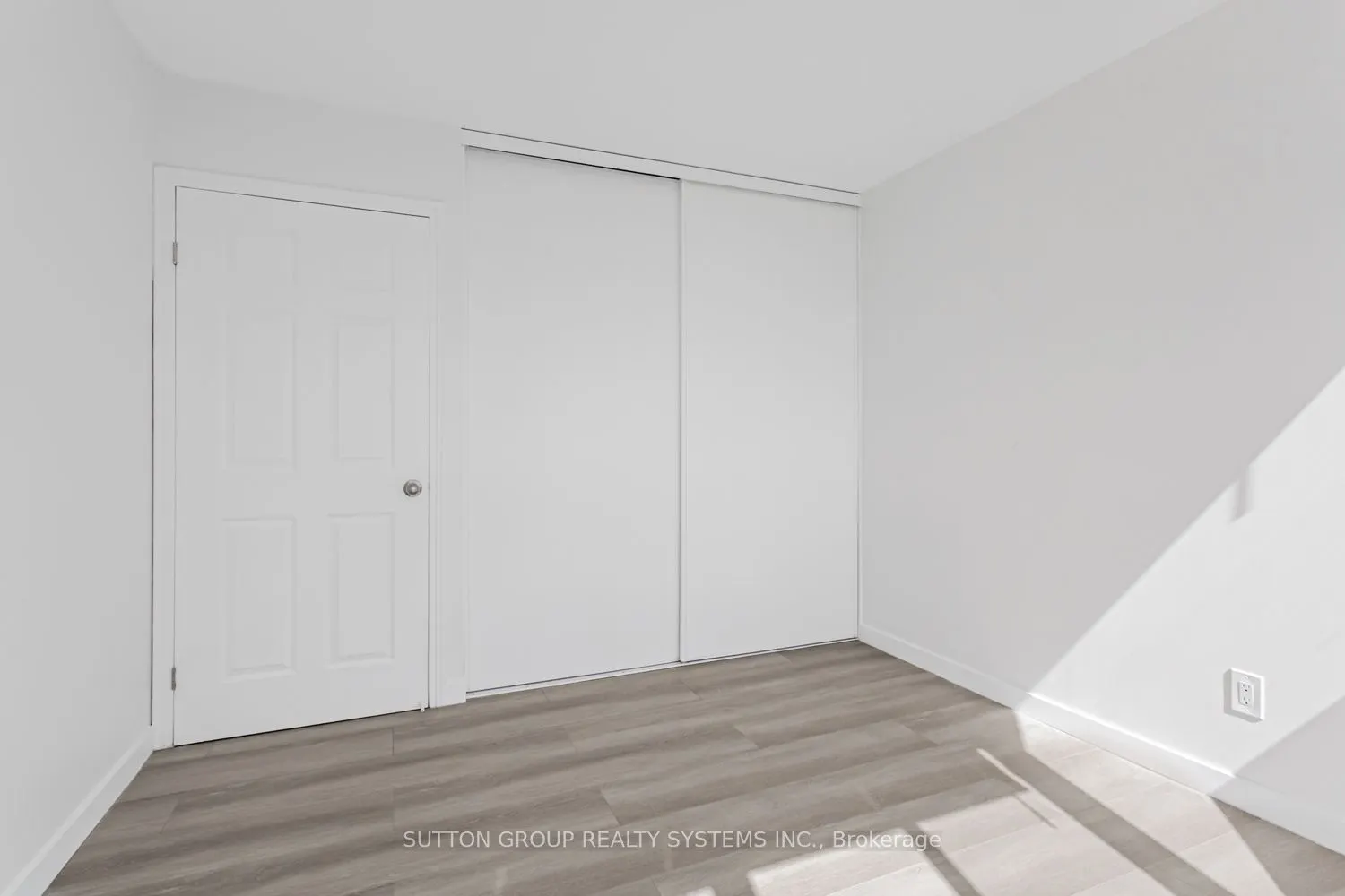 1001 Cedarglen Gate, #619
