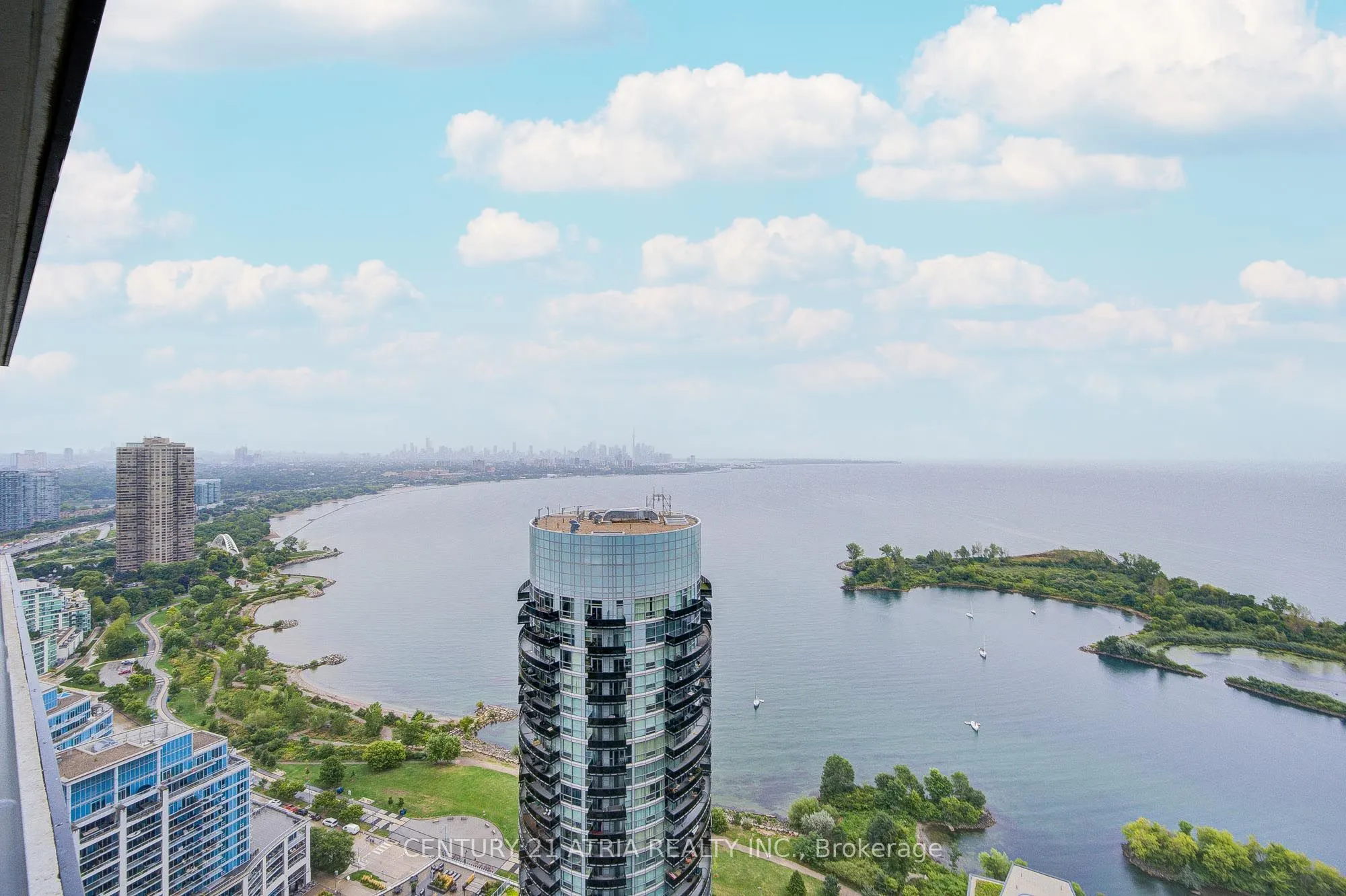 38 Annie Craig Drive, #3903