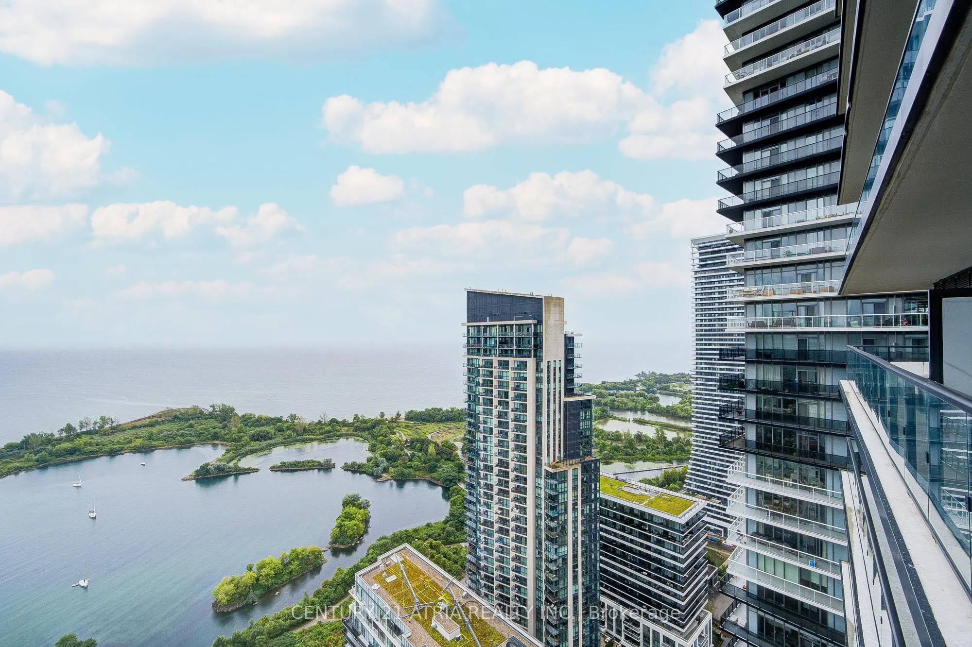 38 Annie Craig Drive, #3903