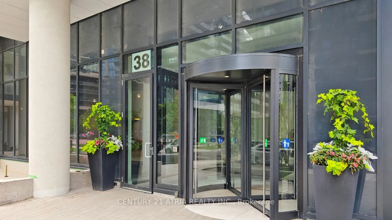 38 Annie Craig Drive, #3903