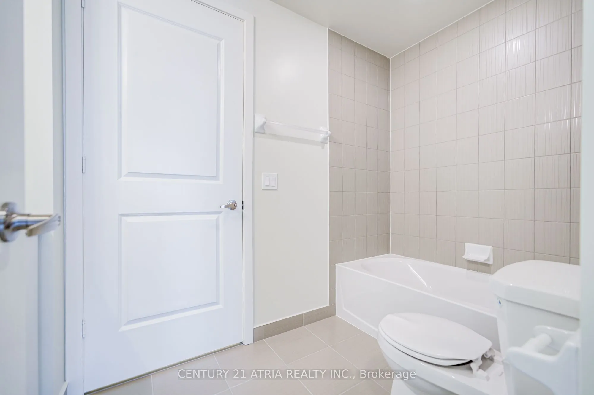 38 Annie Craig Drive, #3903