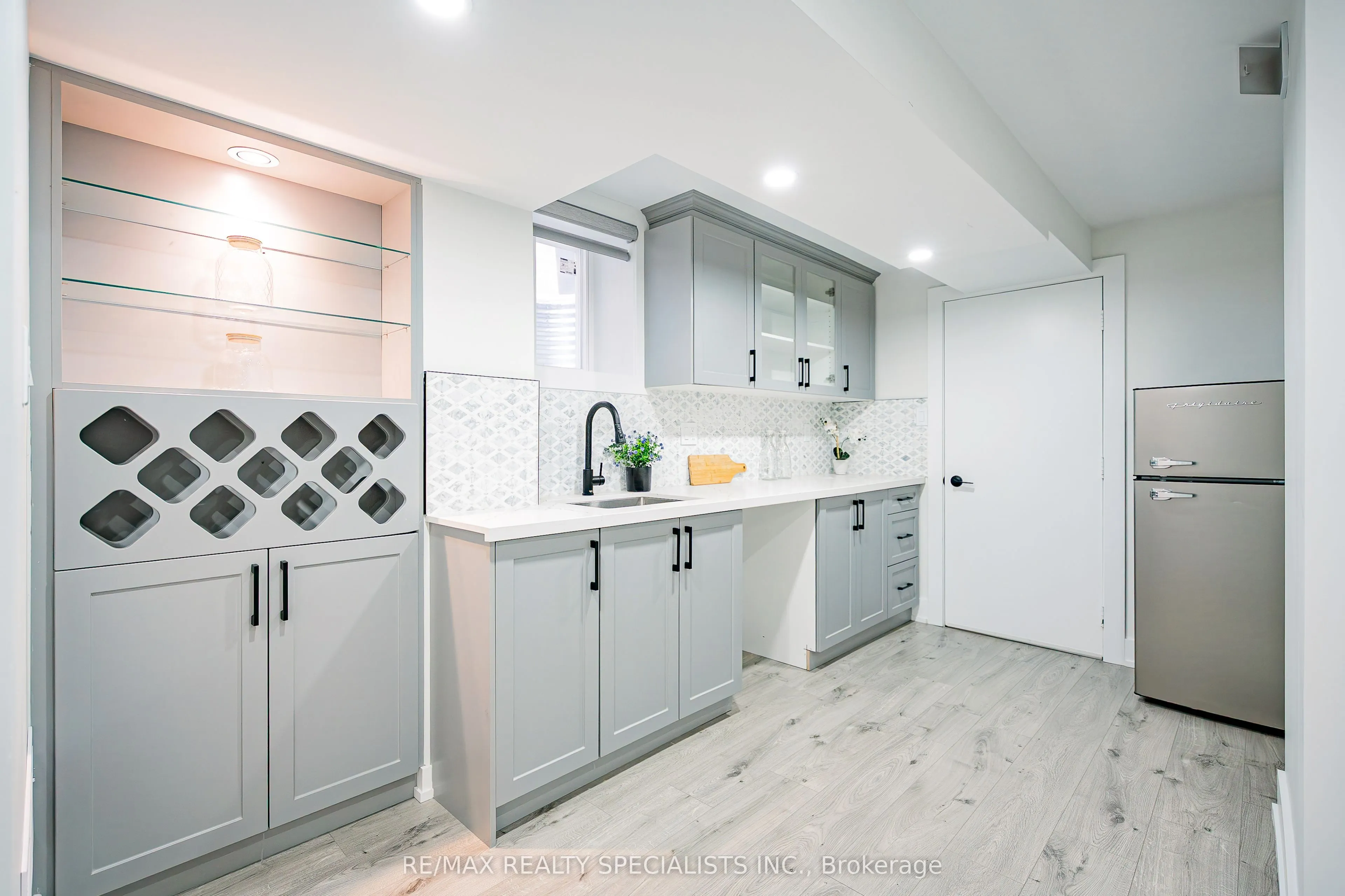 33 Thornvalley Terrace