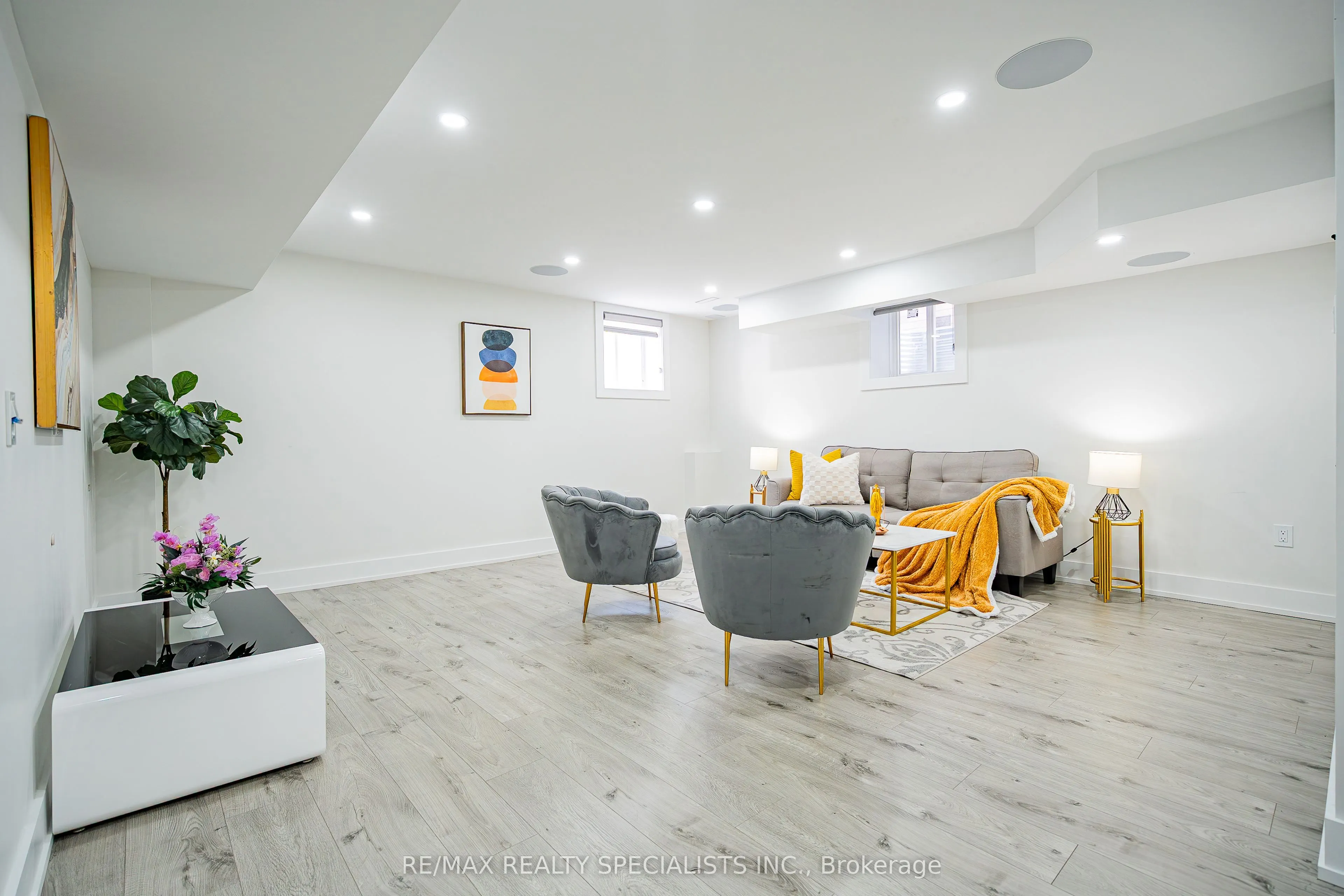33 Thornvalley Terrace