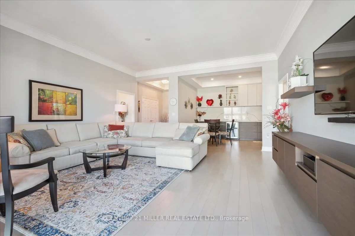 65 Port Street E, #601