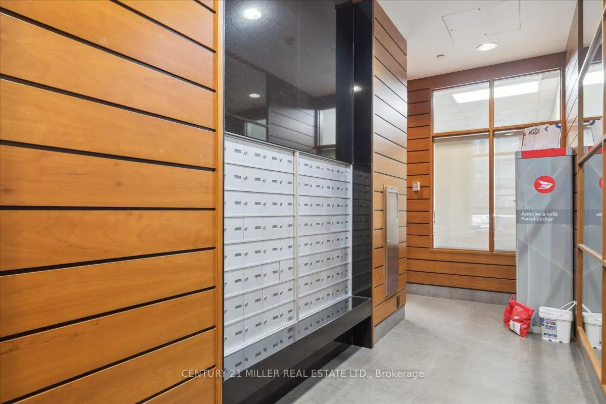 65 Port Street E, #601