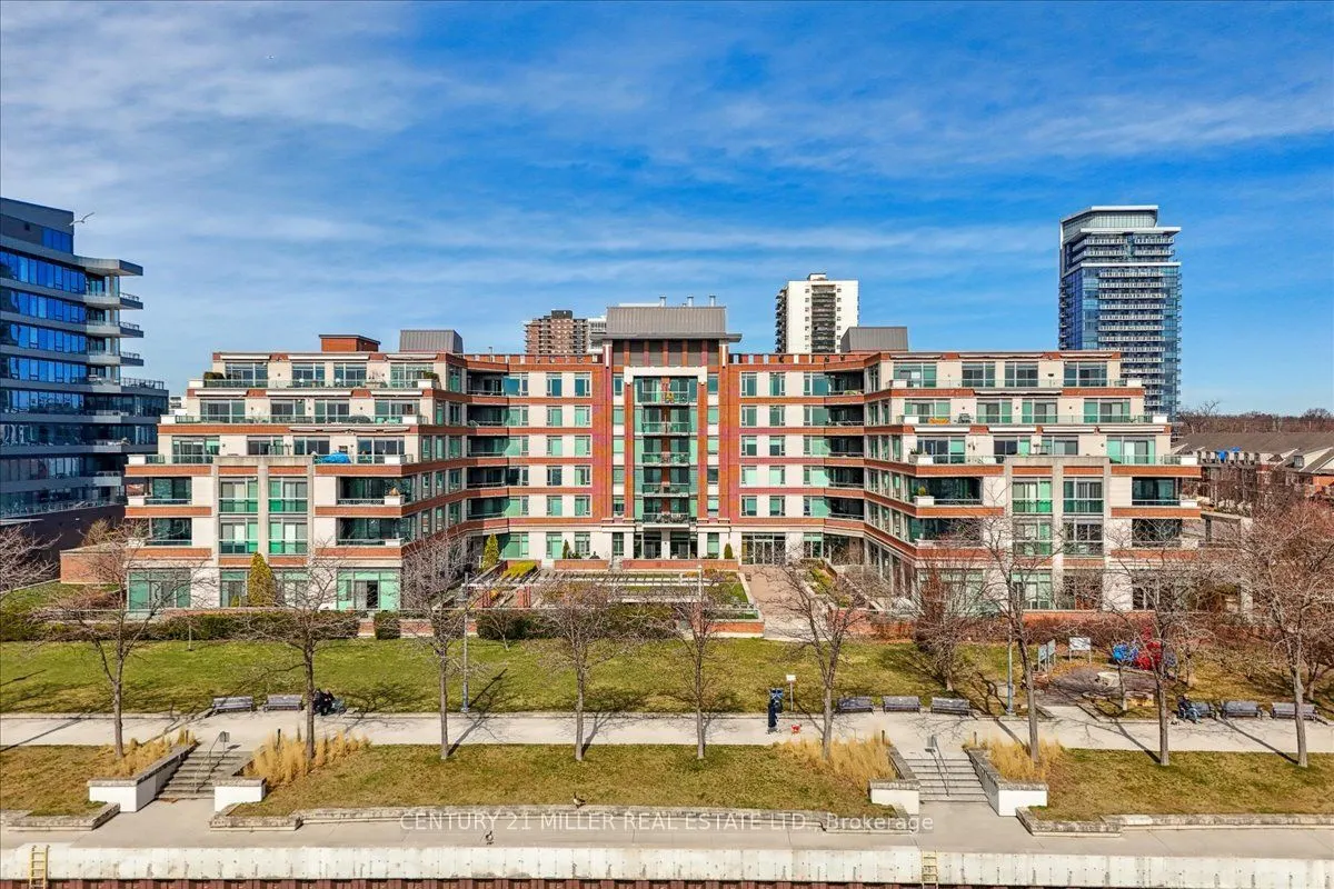 65 Port Street E, #601