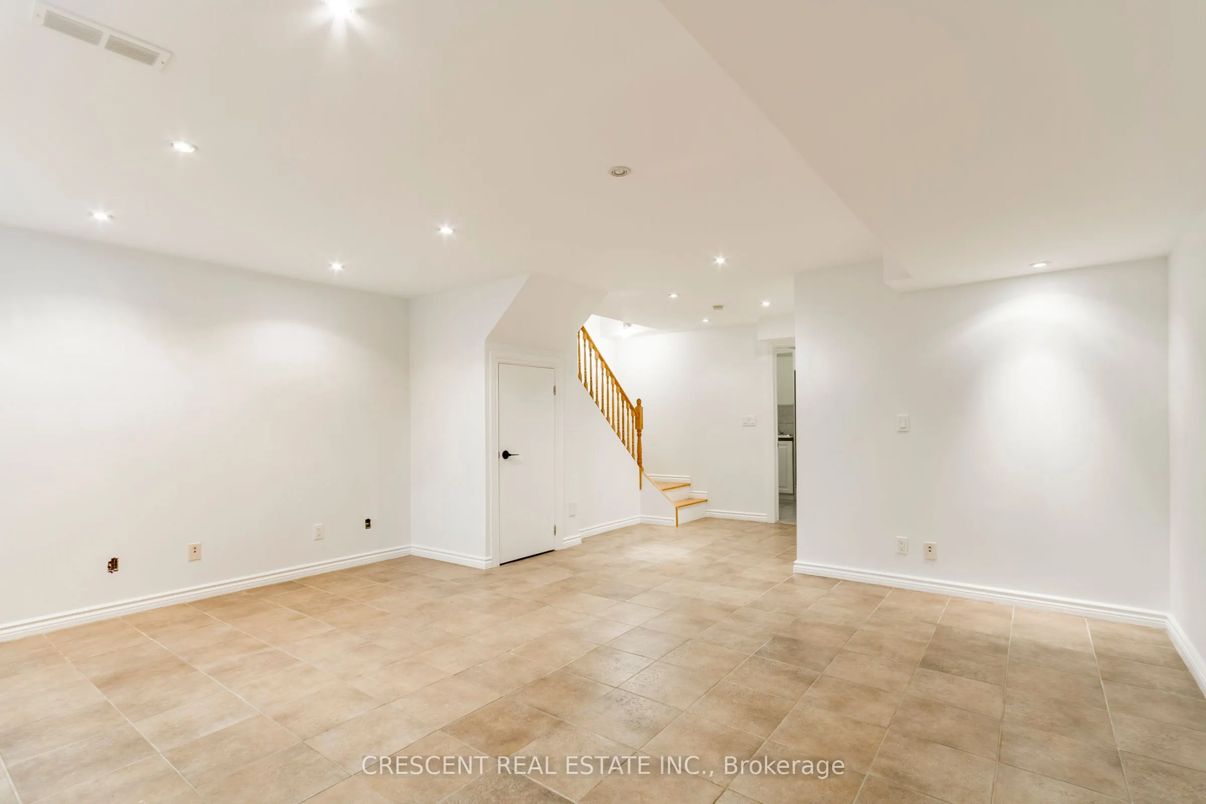 5971 Stonebriar Crescent