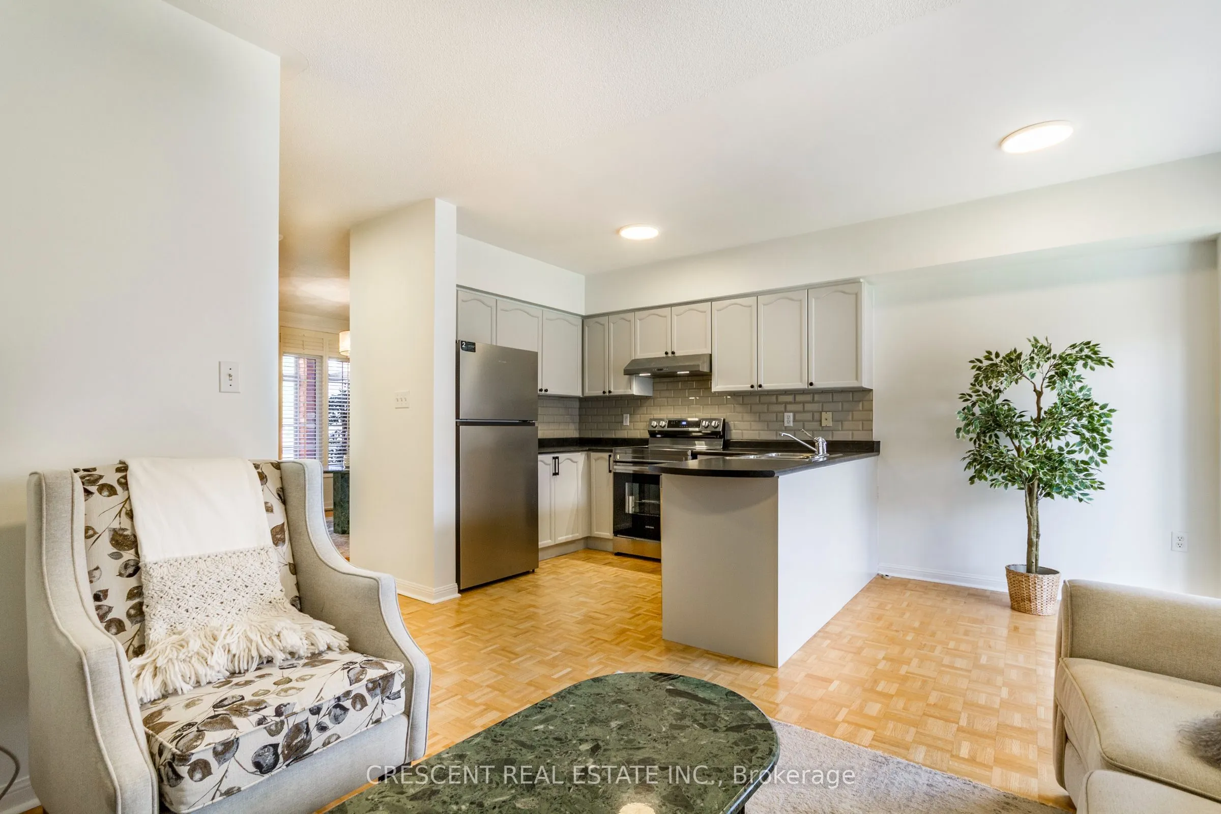 5971 Stonebriar Crescent