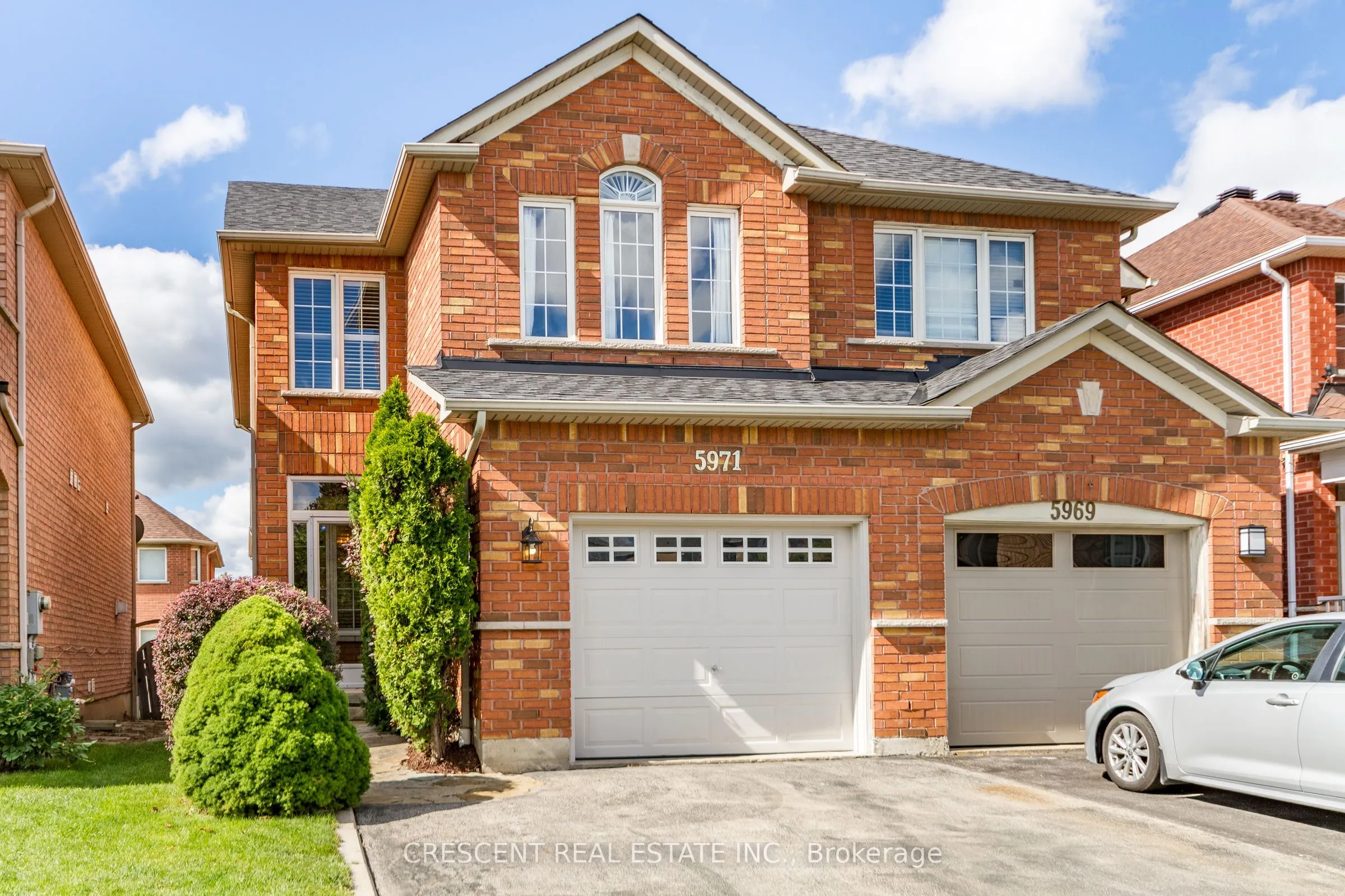 5971 Stonebriar Crescent