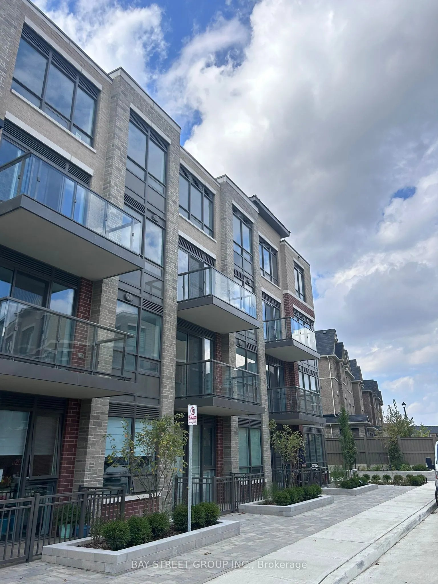 65 Attmar Drive, #376