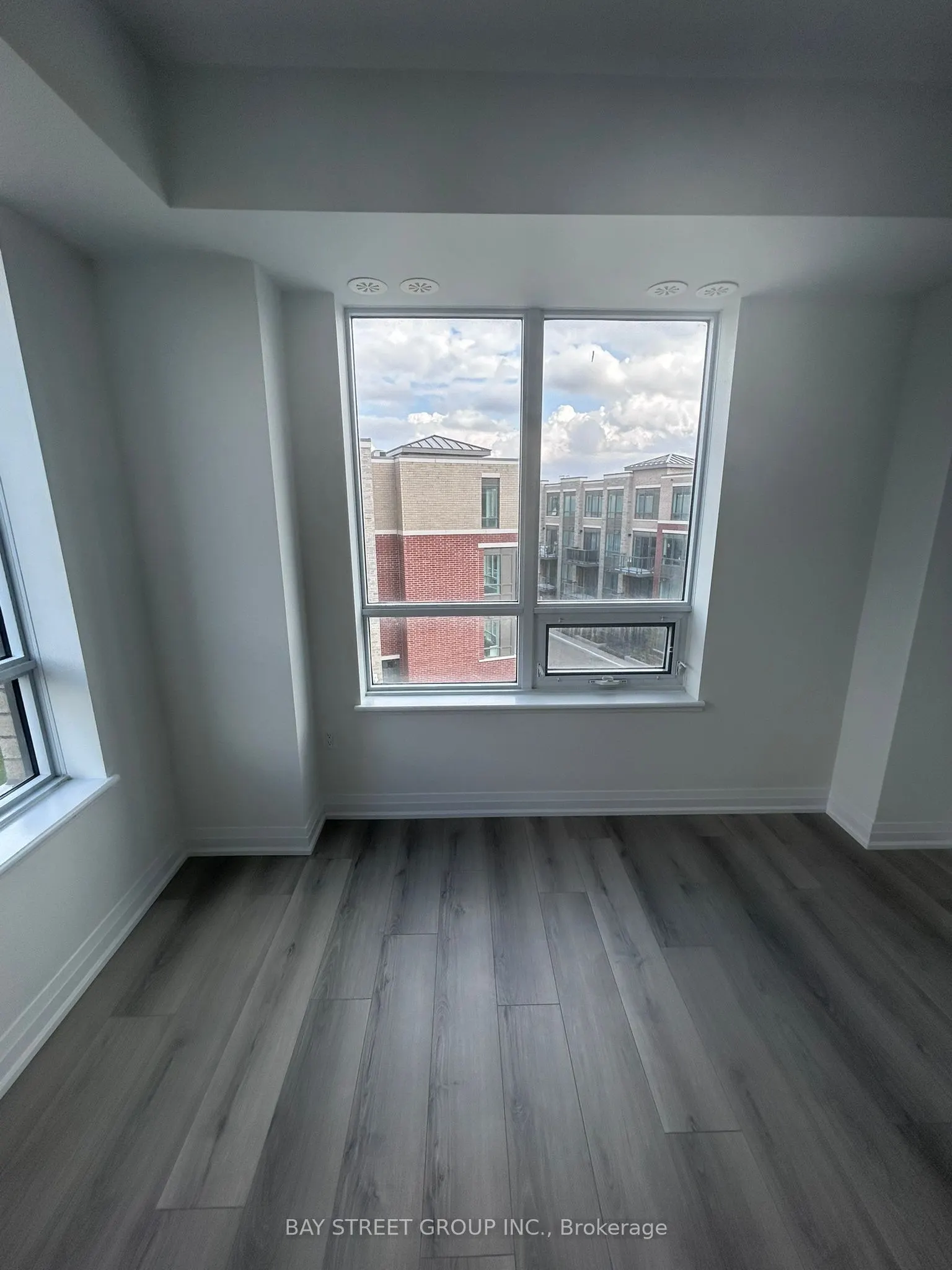 65 Attmar Drive, #376