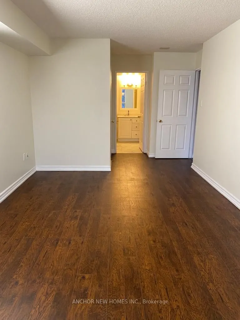 335 Webb Drive, #1902