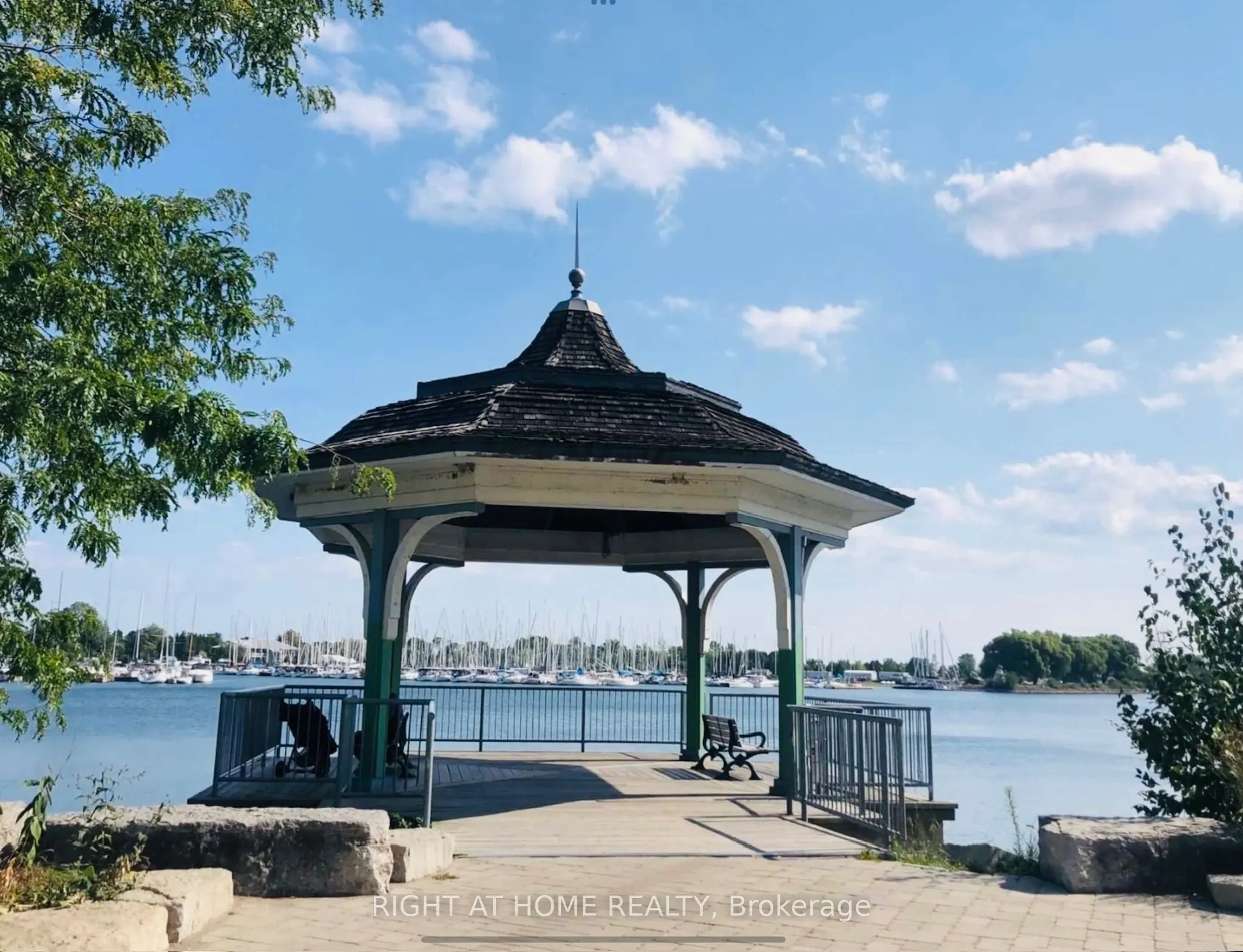 2285 Lakeshore Boulevard W, #2111