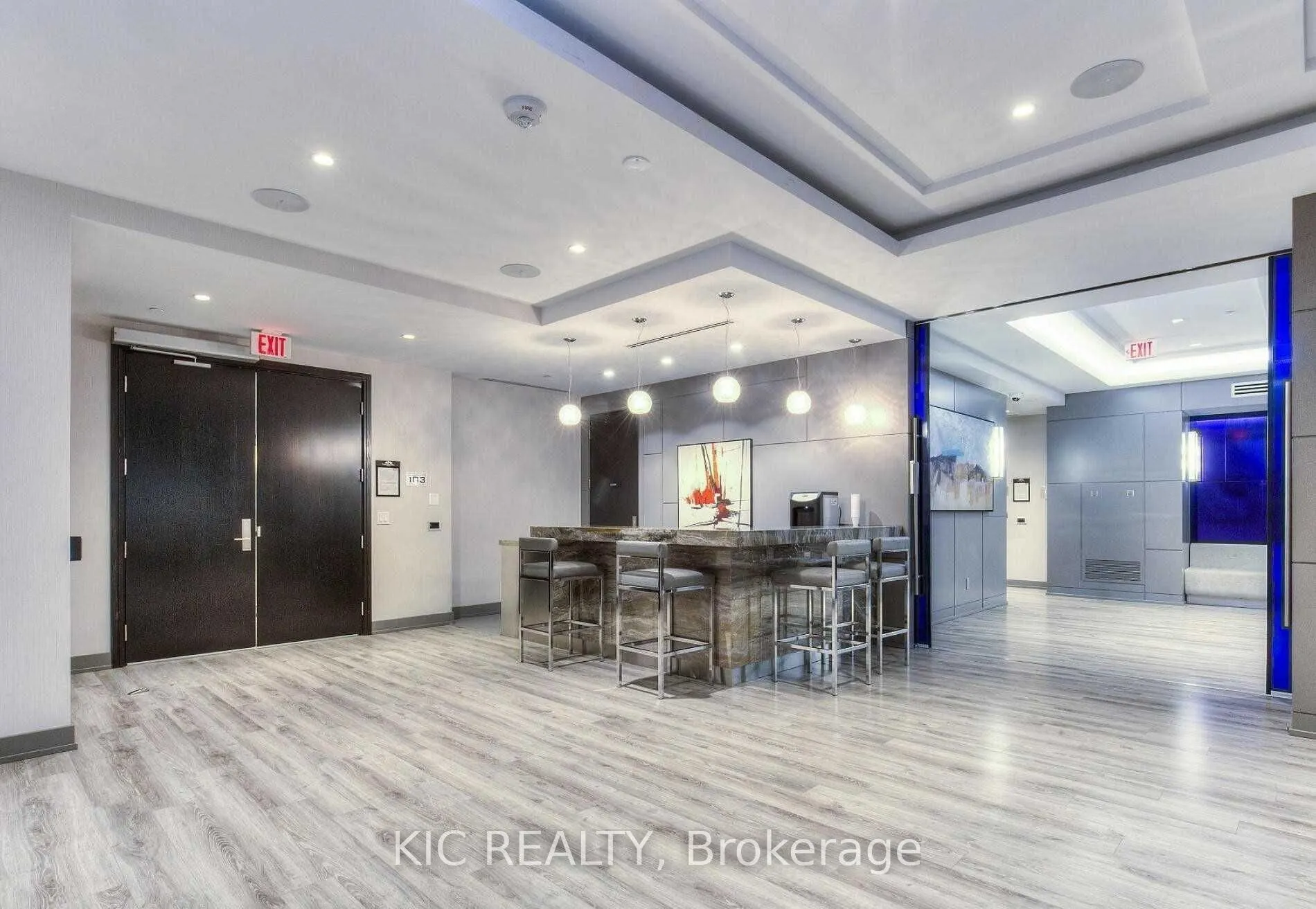 2 Old Mill Drive, #424