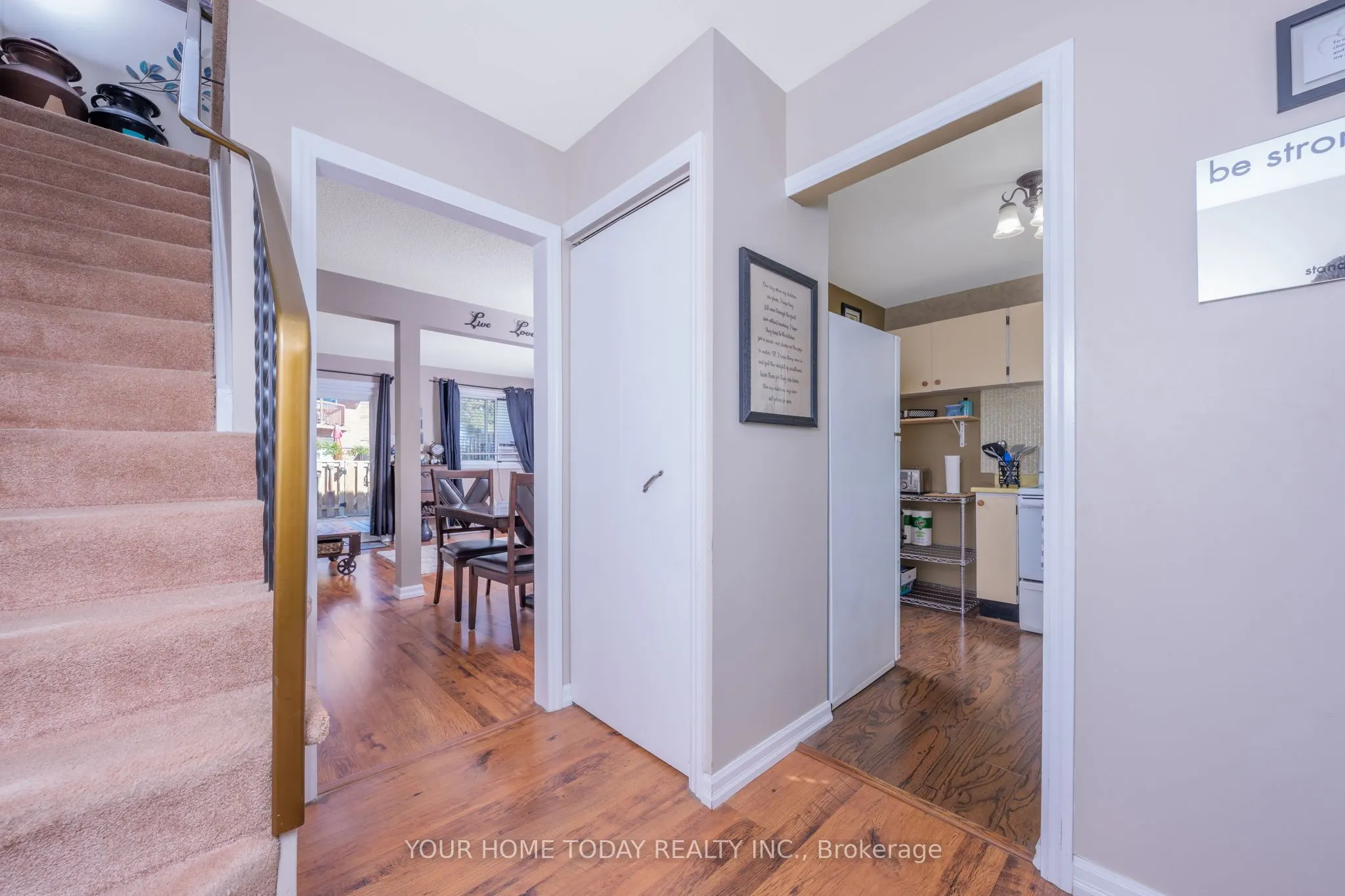 46 Mountainview Road S, #29