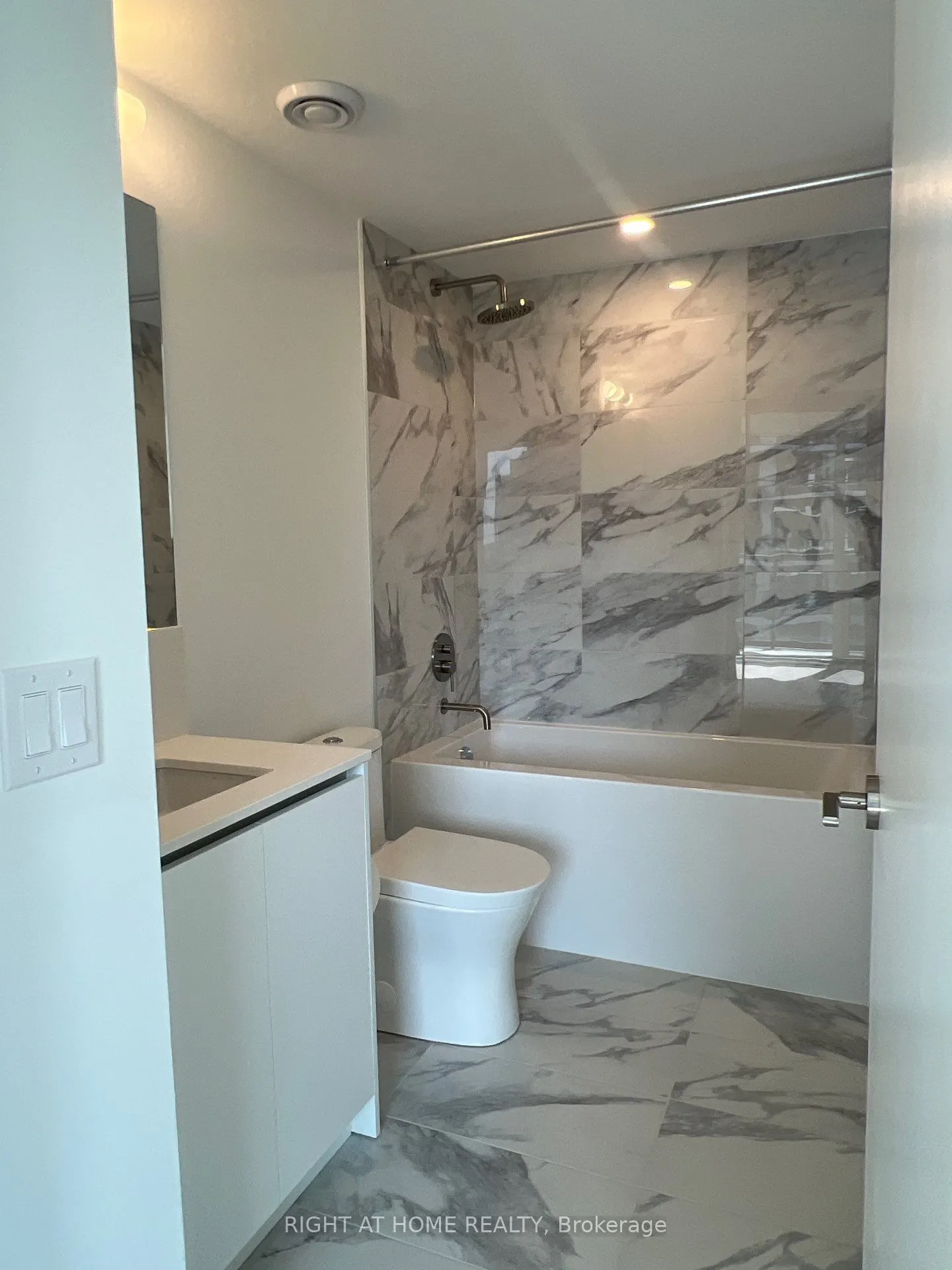 1100 Sheppard Avenue W, #931