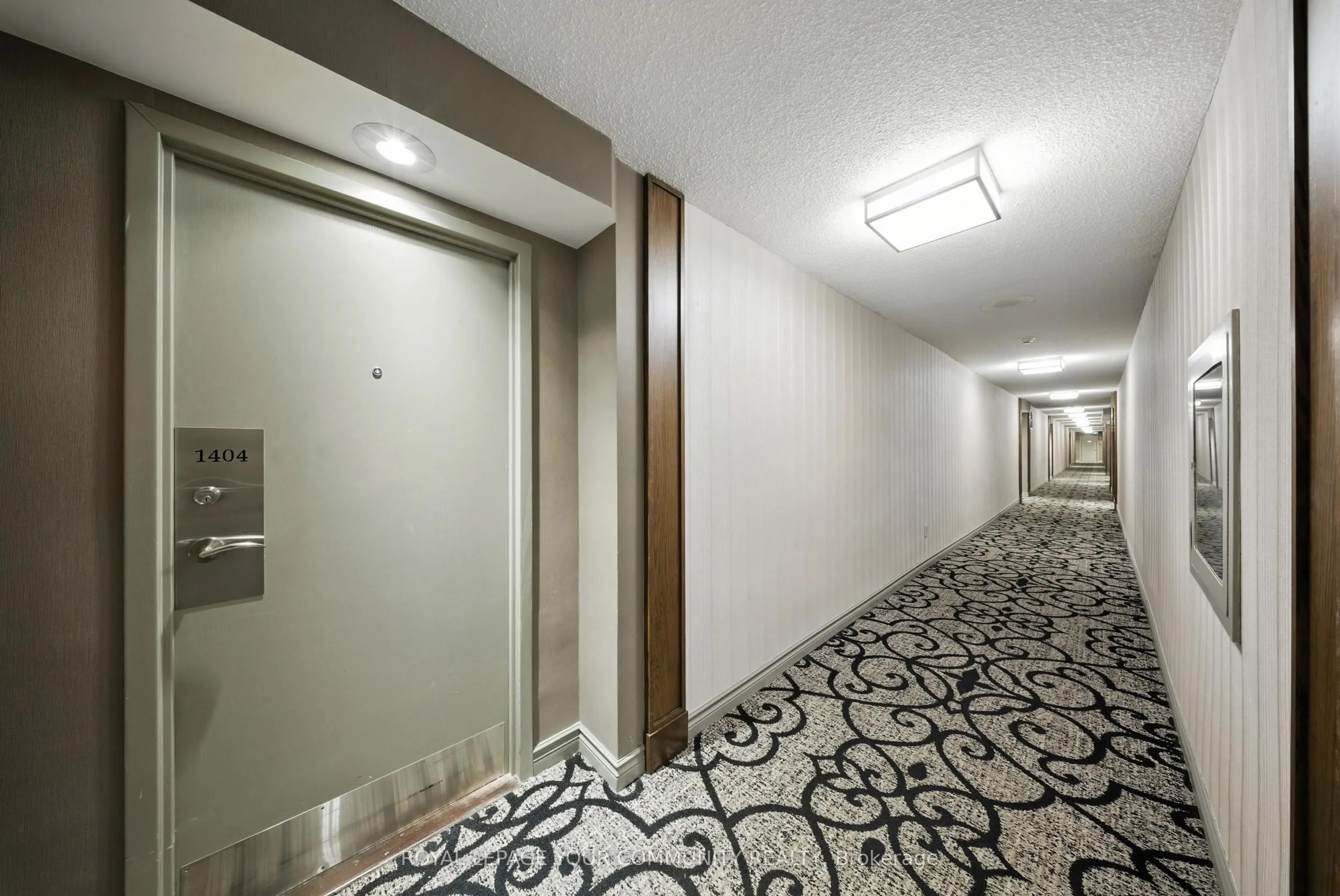 330 Rathburn Road W, #1404