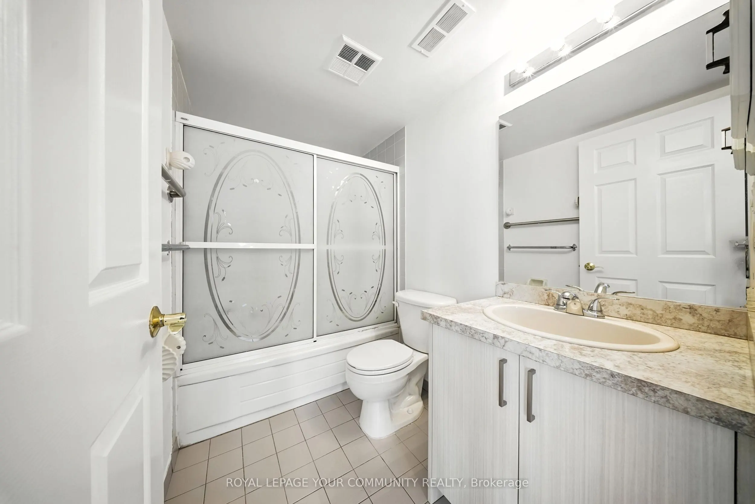 330 Rathburn Road W, #1404
