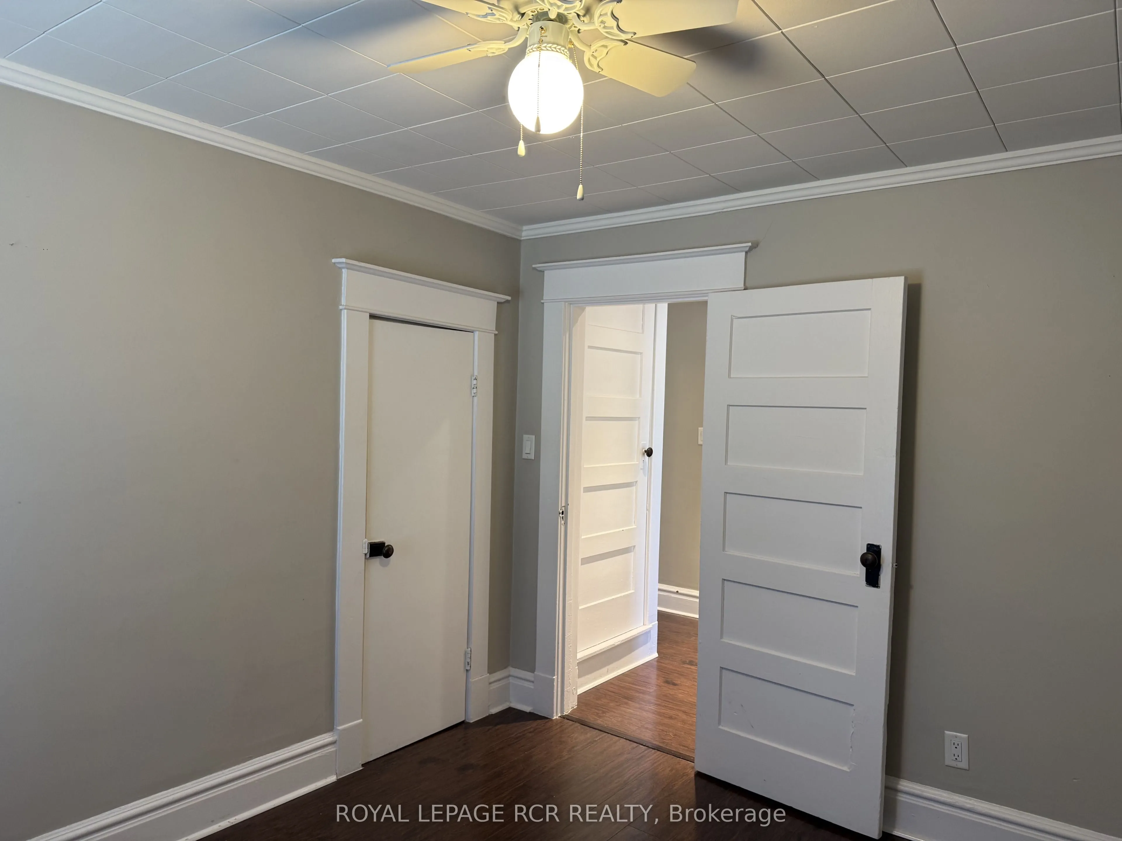 69 King Street W, #Upper Level