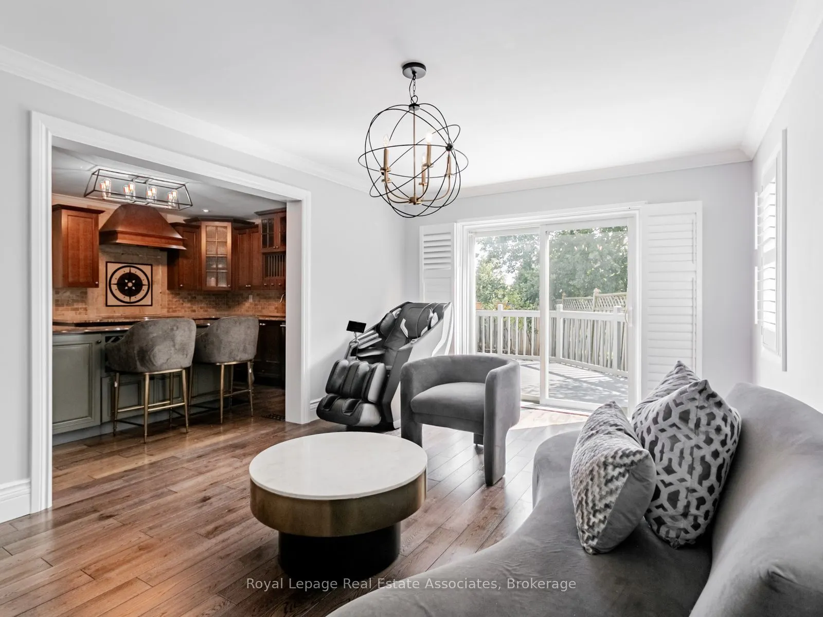 35 Glenmanor Drive