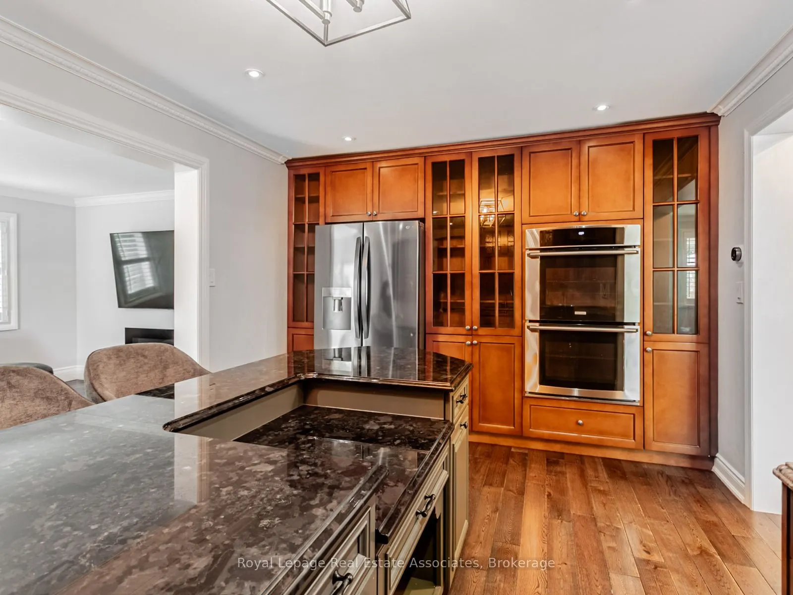 35 Glenmanor Drive