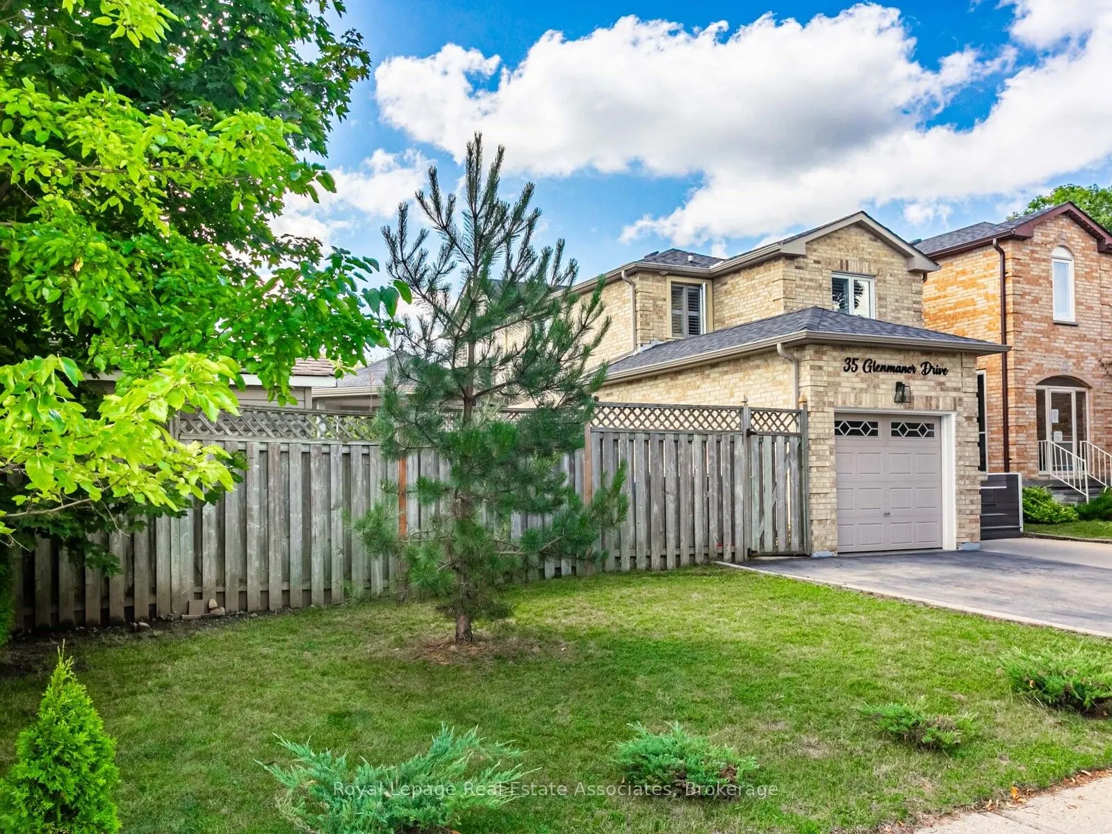 35 Glenmanor Drive