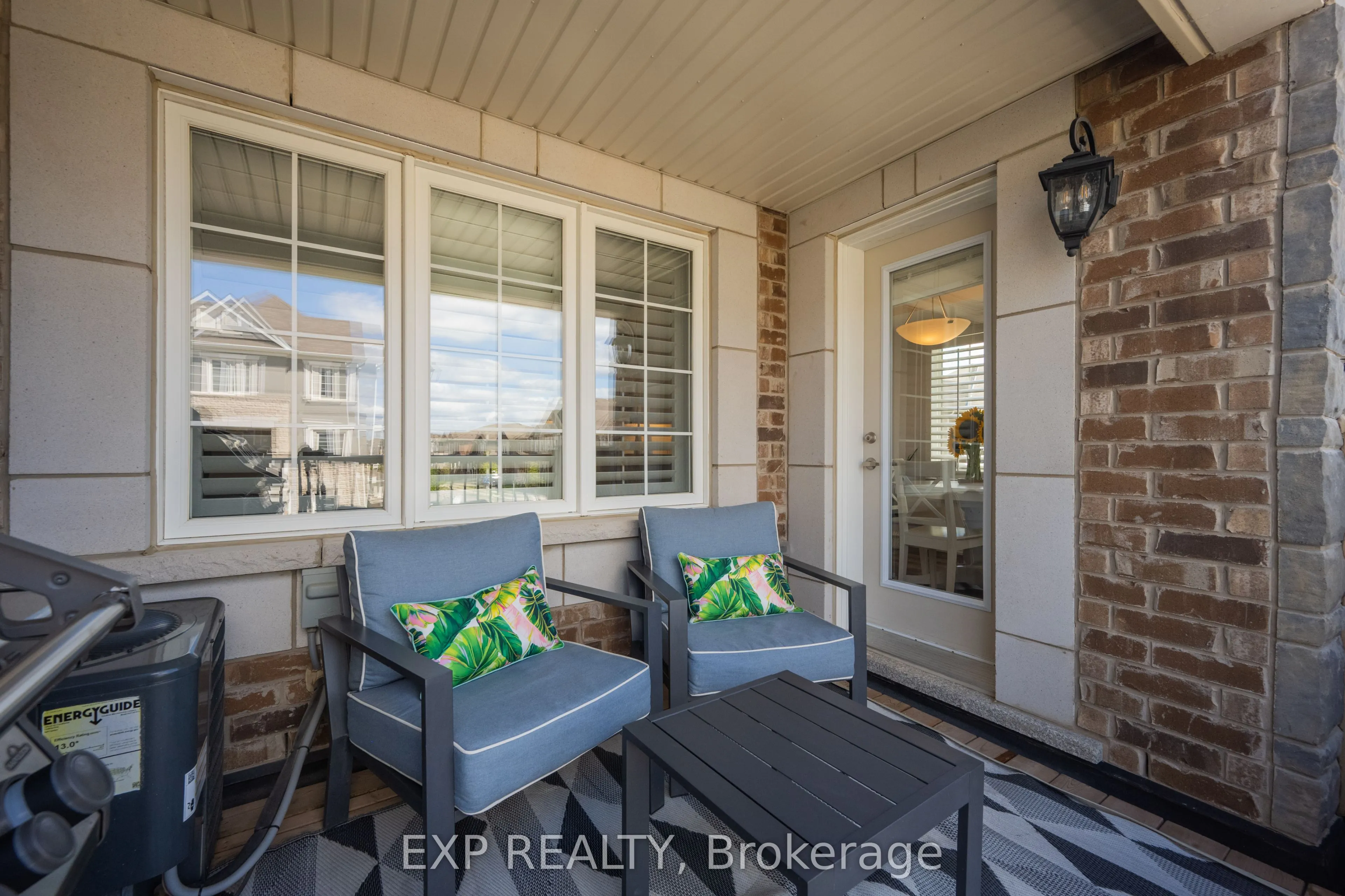 978 Alder Gate