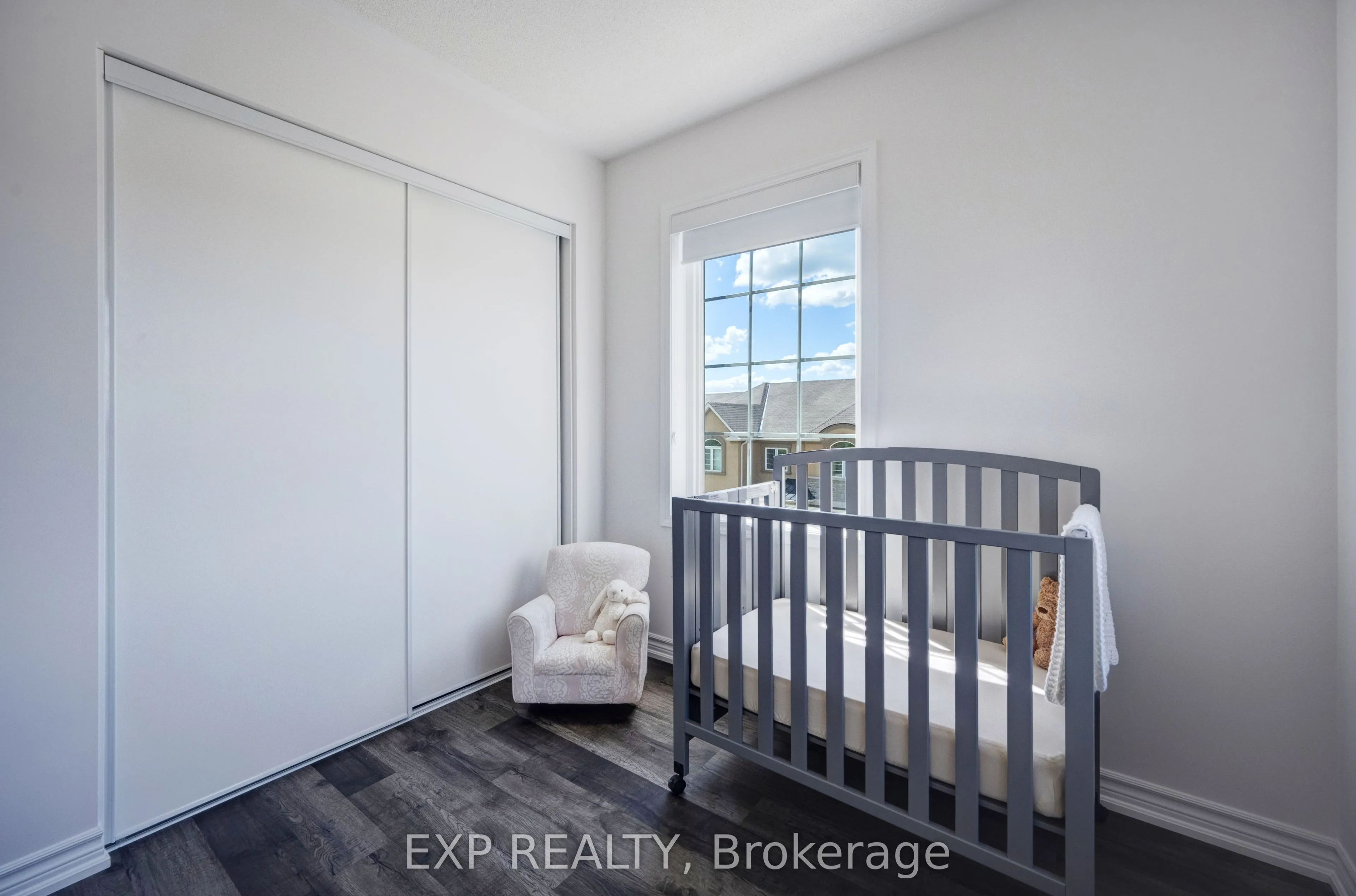 978 Alder Gate