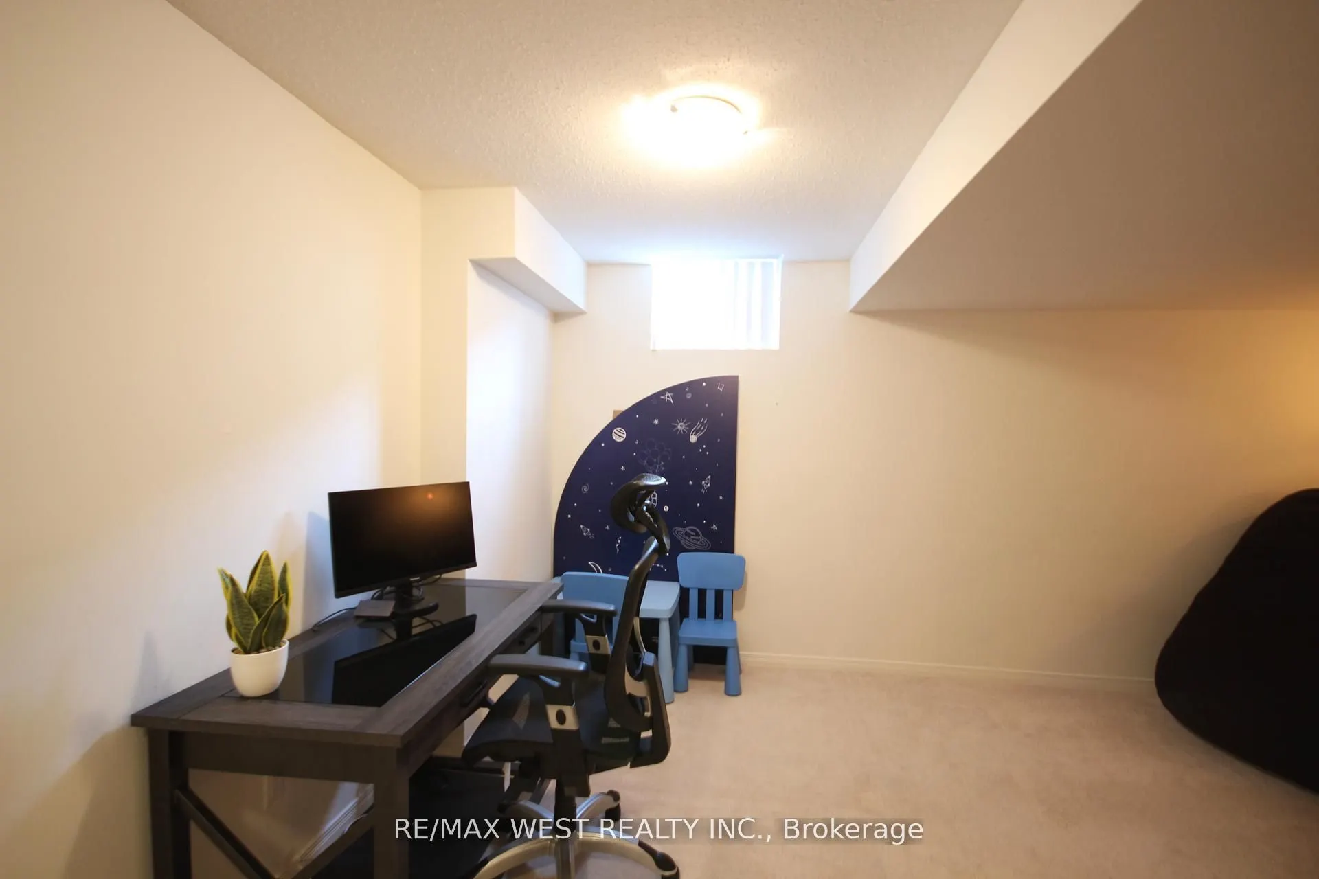 57 Utopia Way, #39
